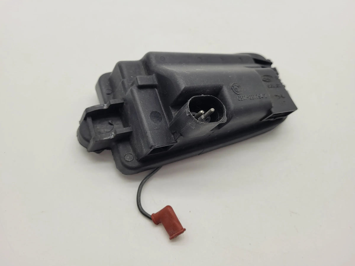 Original BMW 5er (E39) Nebelscheinwerfer Kappe Deckel Rechts 63.17-8377942