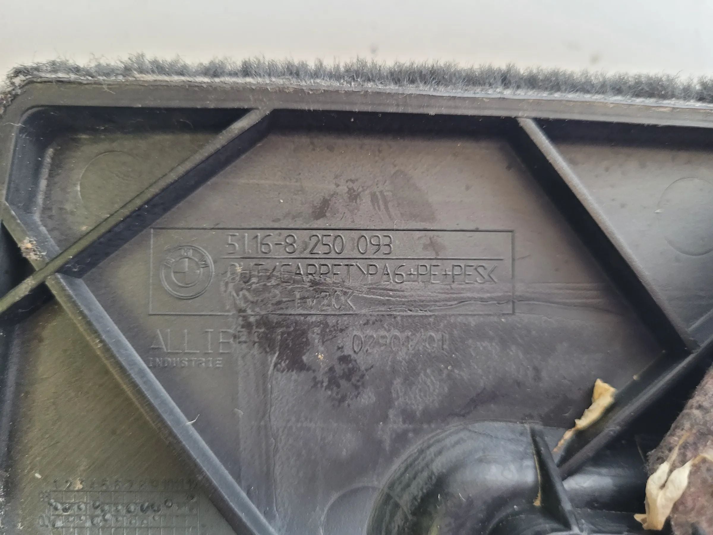 Original BMW X5 (E53) Mittelkonsole Abdeckung Links 51.16-8250093