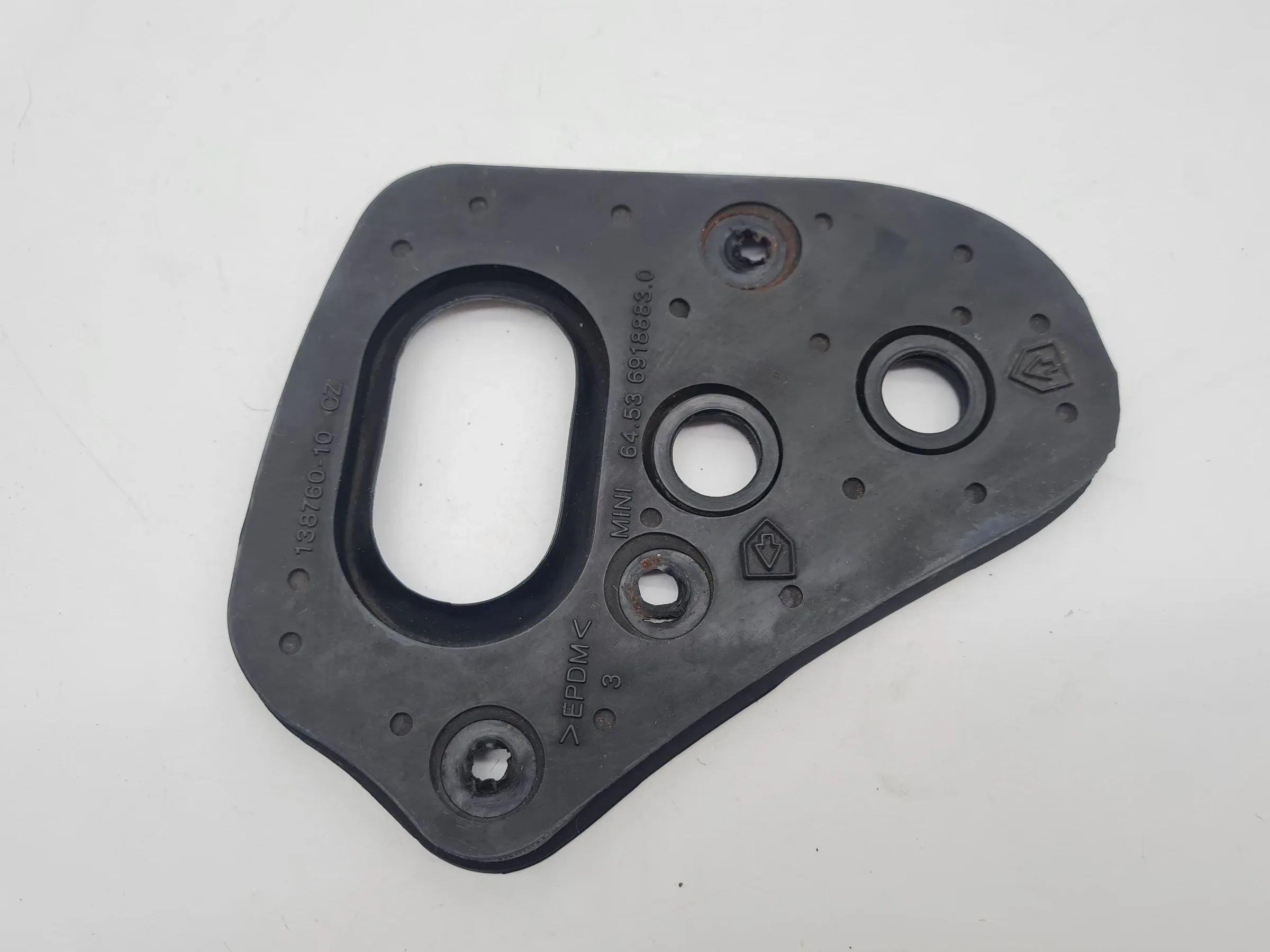Original Mini One (R50/R53) Wasserleitungstülle 64.53-6918883.0