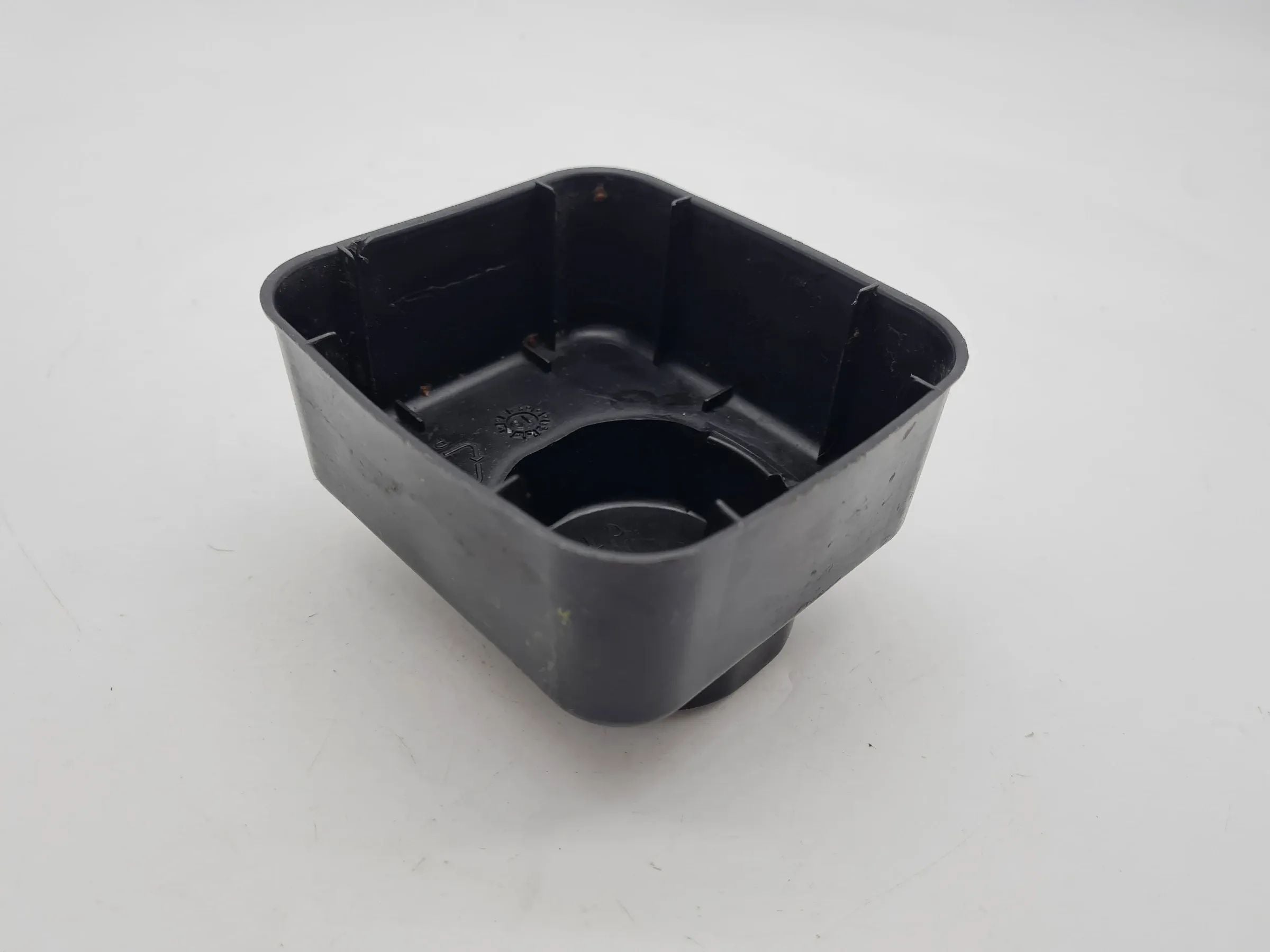 Original Fiat Ducato C.-Jumper P.-Boxer Deckel Ölbehälter (1363601080)