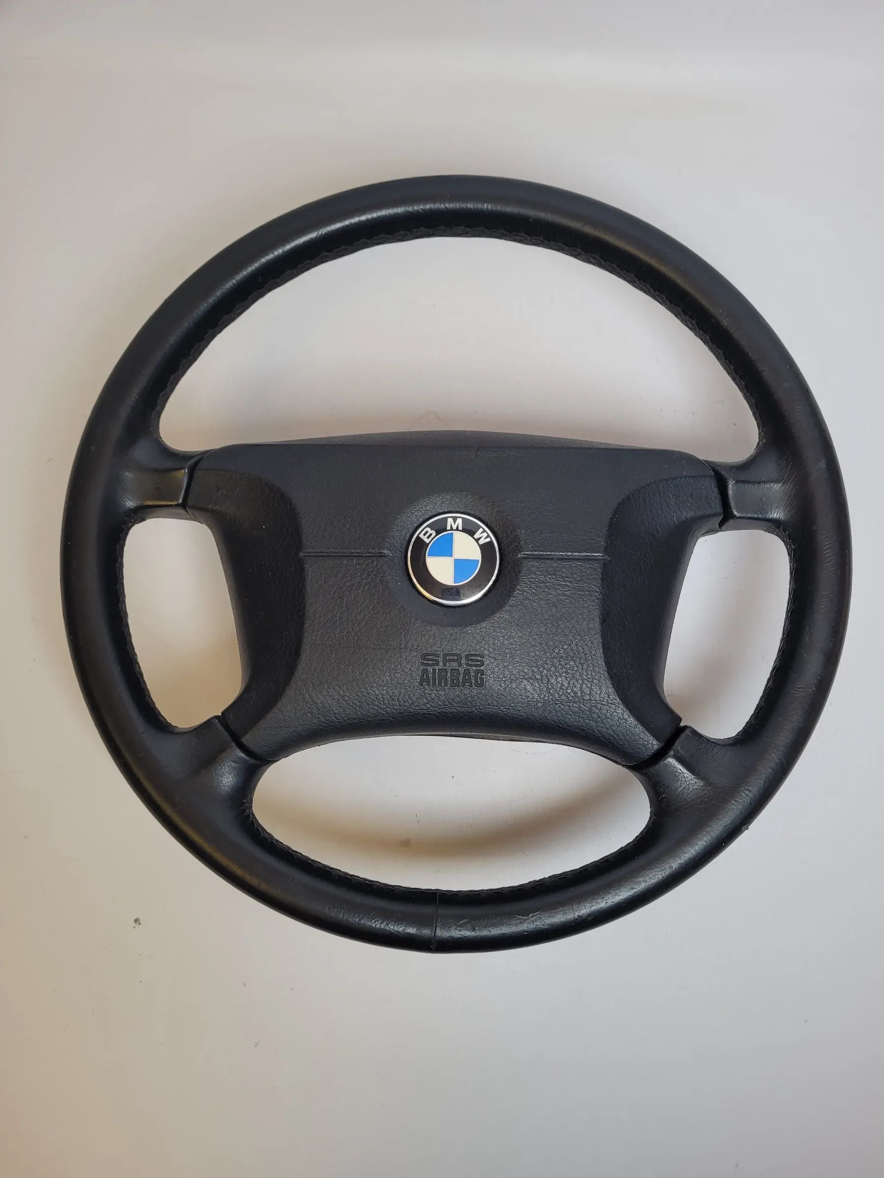 Original BMW 3er (E36) 4-Speichen Lenkrad 1092038