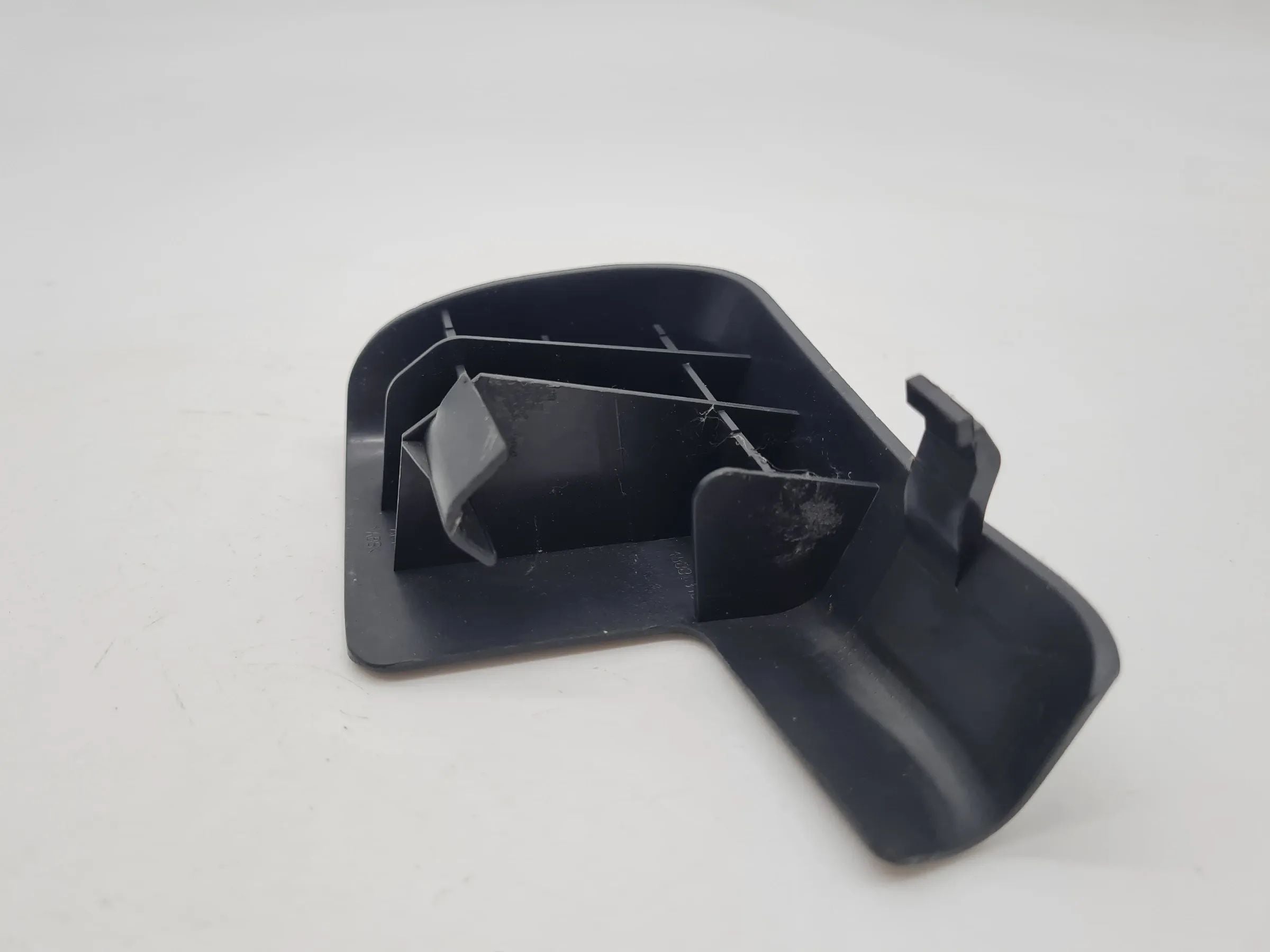 Original Audi A6 (4B2/4B4) Abdeckung Blende Sitz Vorne 4B0881348