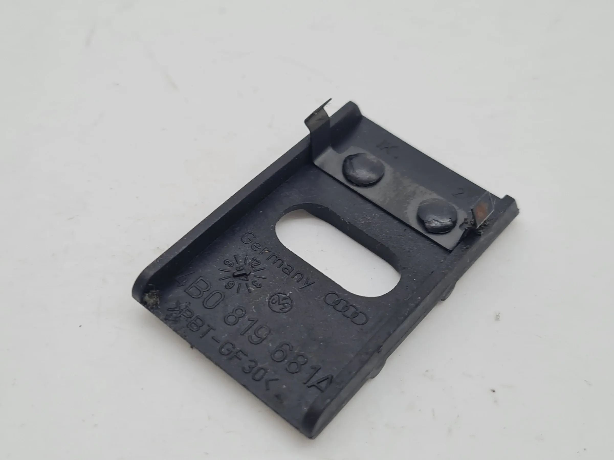 Original Audi A6 (4B2/4B4) Abdeckung Blende Sonnensensor 4B0819681A