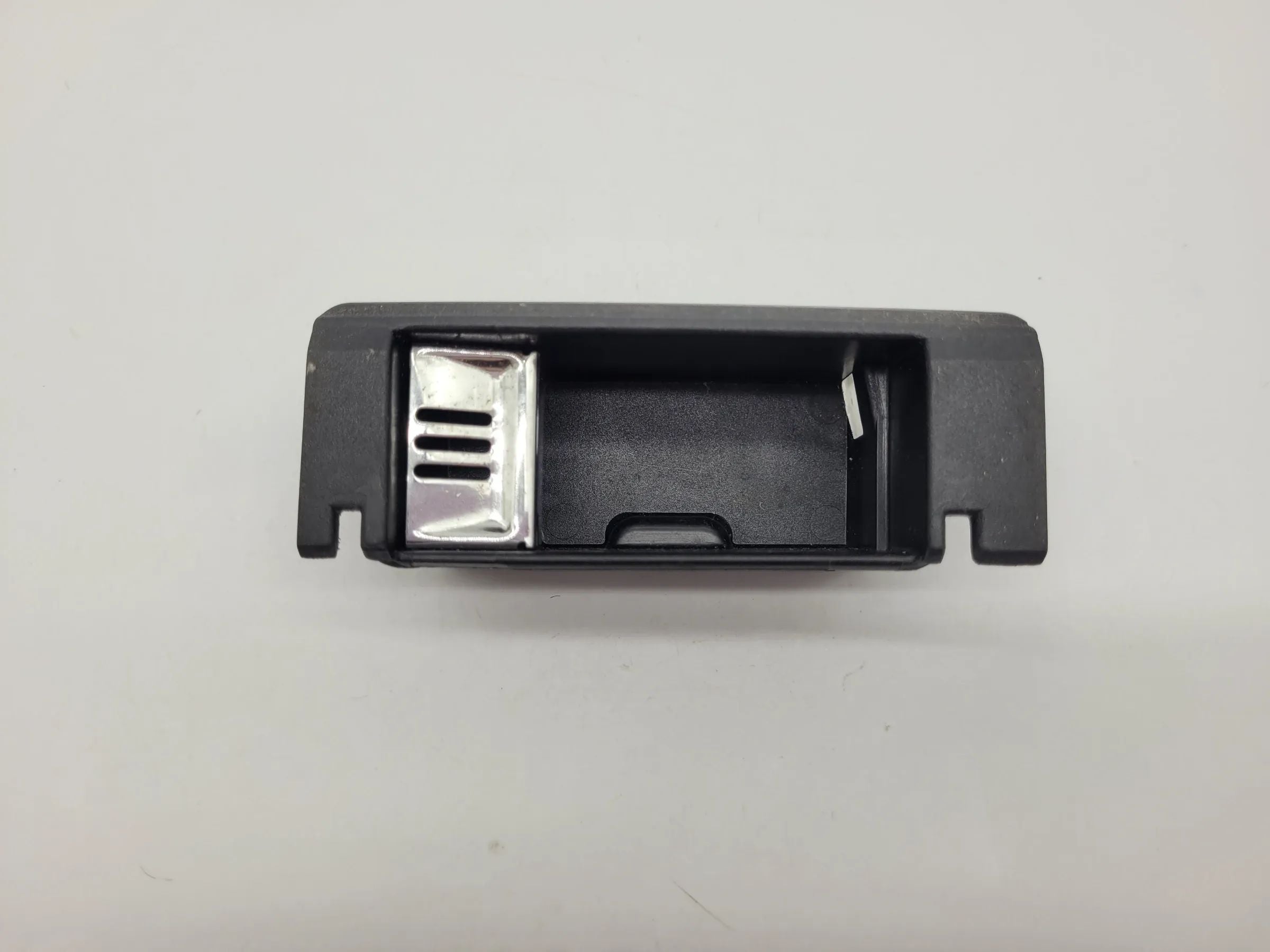 Original Audi A6 (4B2/4B4) Aschenbechereinsatz 4B0857405