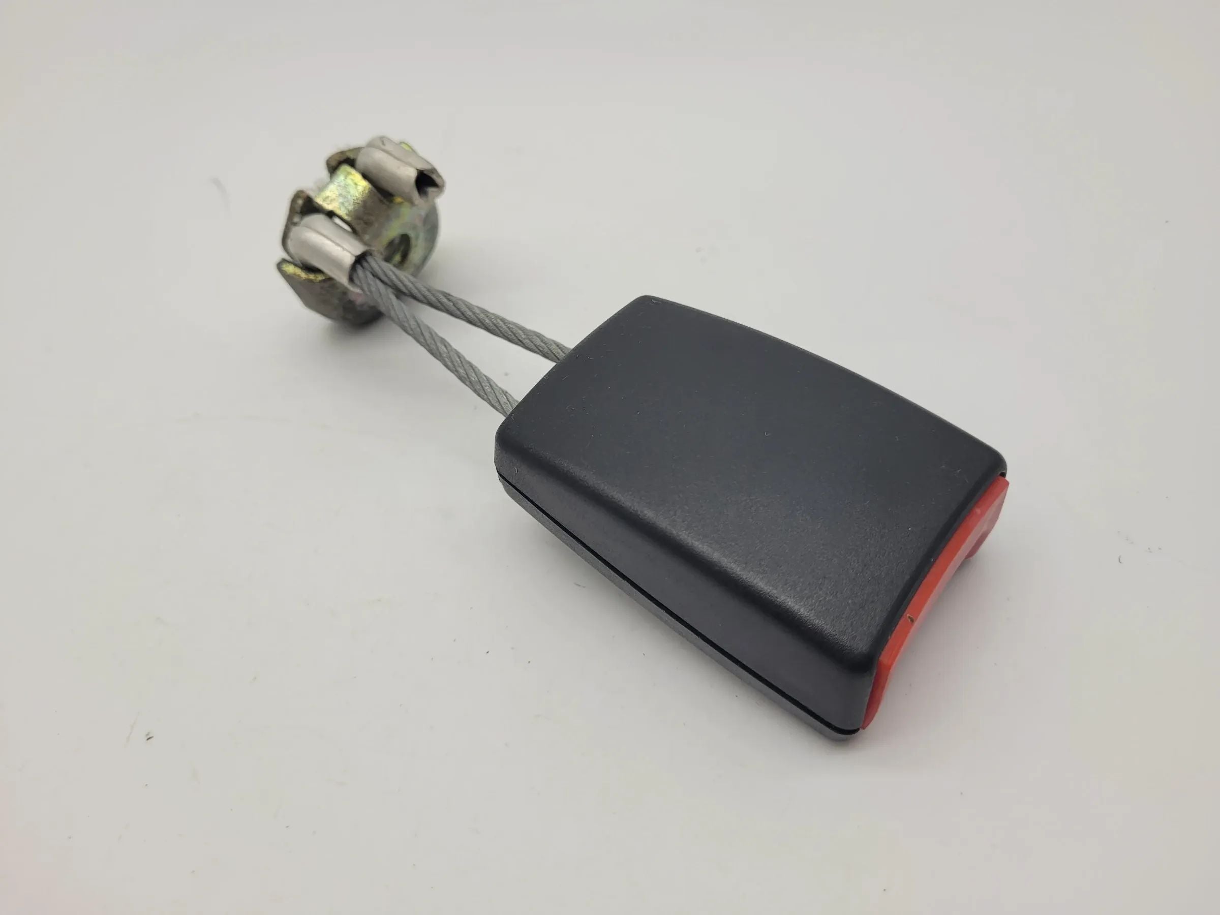 Original Audi A6 (4B2/4B4) Gurtschloss Gurt Hinten Rechts 4B0857740A