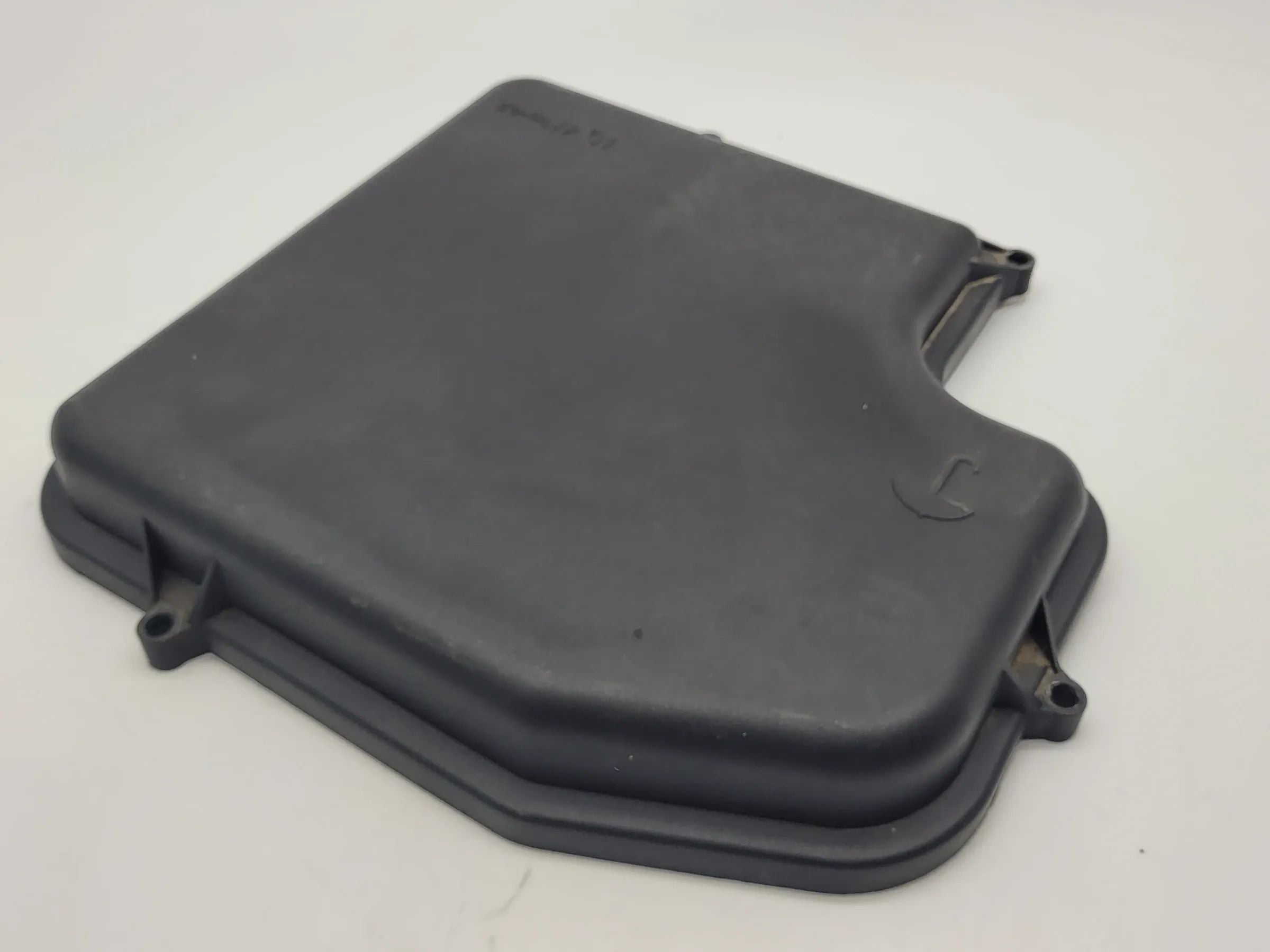 Original Audi A6 (4B2/4B4) Abdeckung Steuergerät Sicherungskasten 8D1907613A