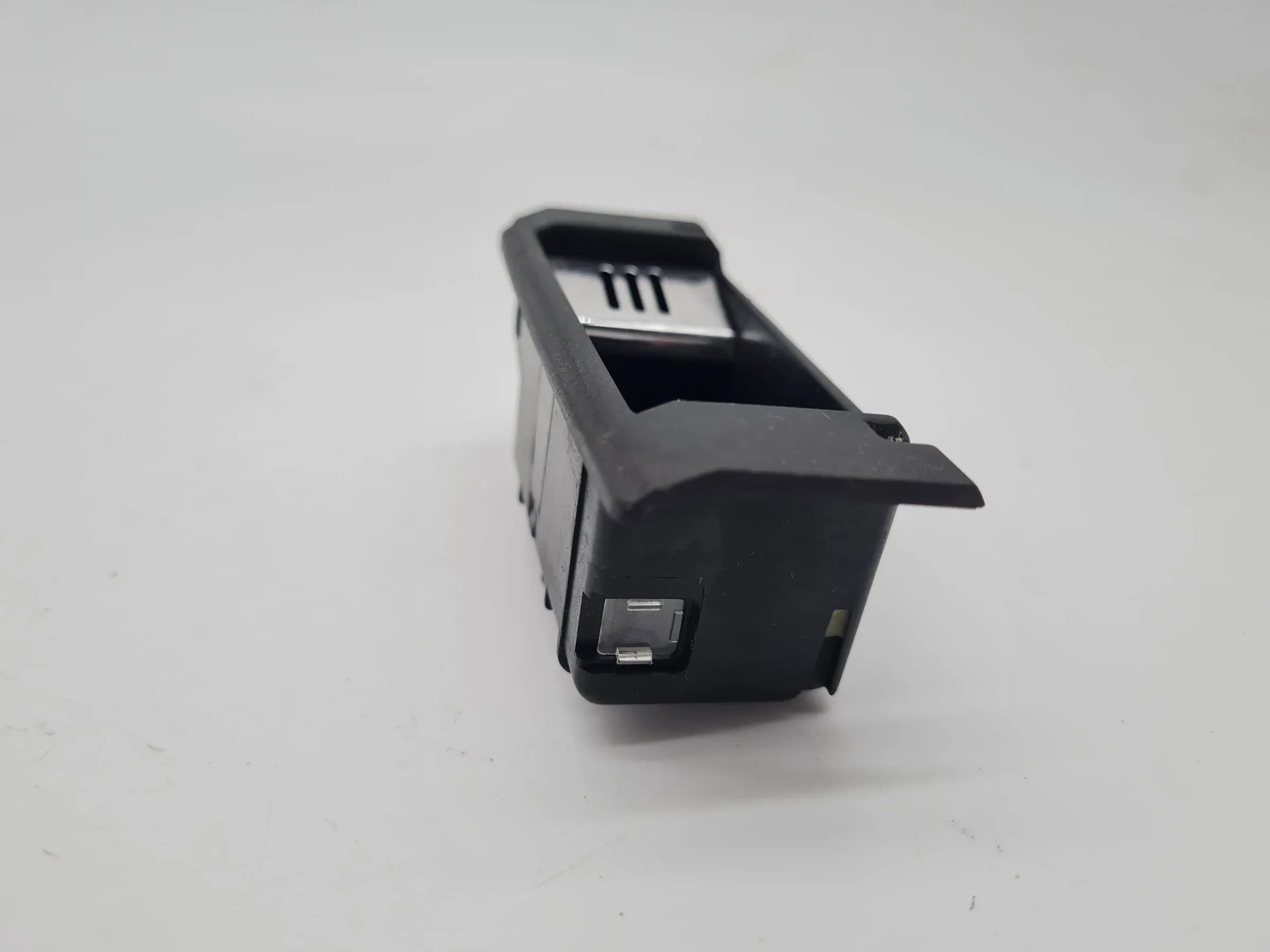 Original Audi A6 (4B2/4B4) Aschenbecher Tür Hinten Rechts 4B0857406