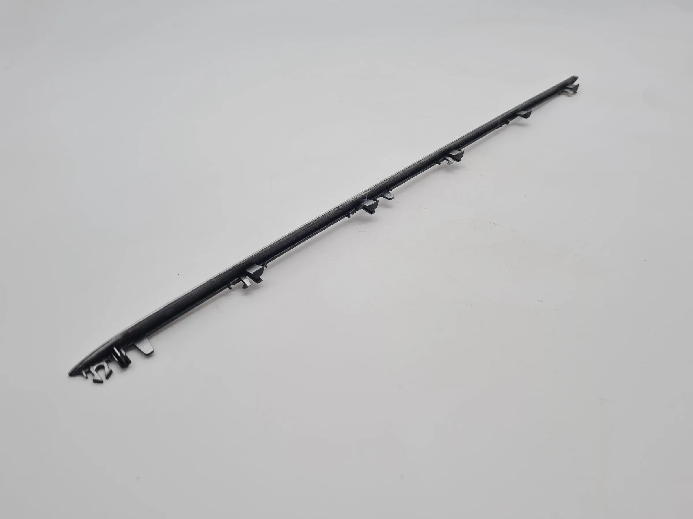 Original Fiat Punto Grande (199) Zierleiste Armaturenbrett 735383281