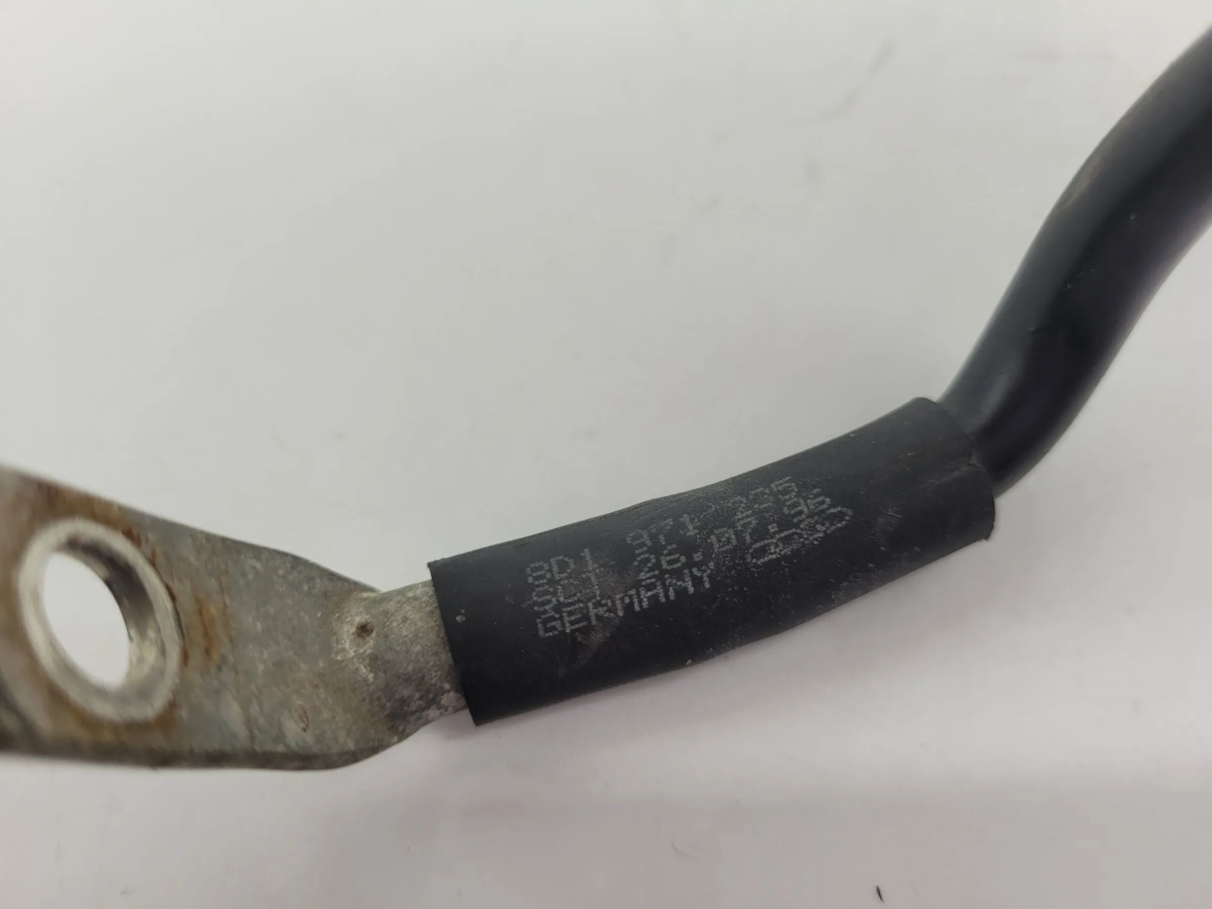 Original Audi A6 (4B2/4B4) Masseleitung Batterie Leitung Kabel 8D1971235