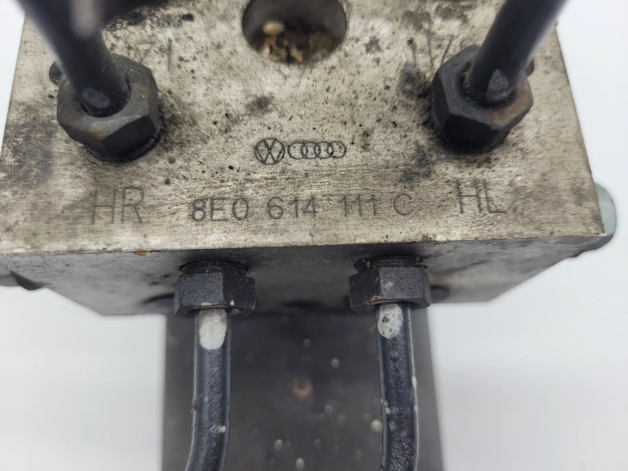 Original Audi A6 (4B2/4B4) ABS Hydraulikblock + Steuergerät 8E0614111C