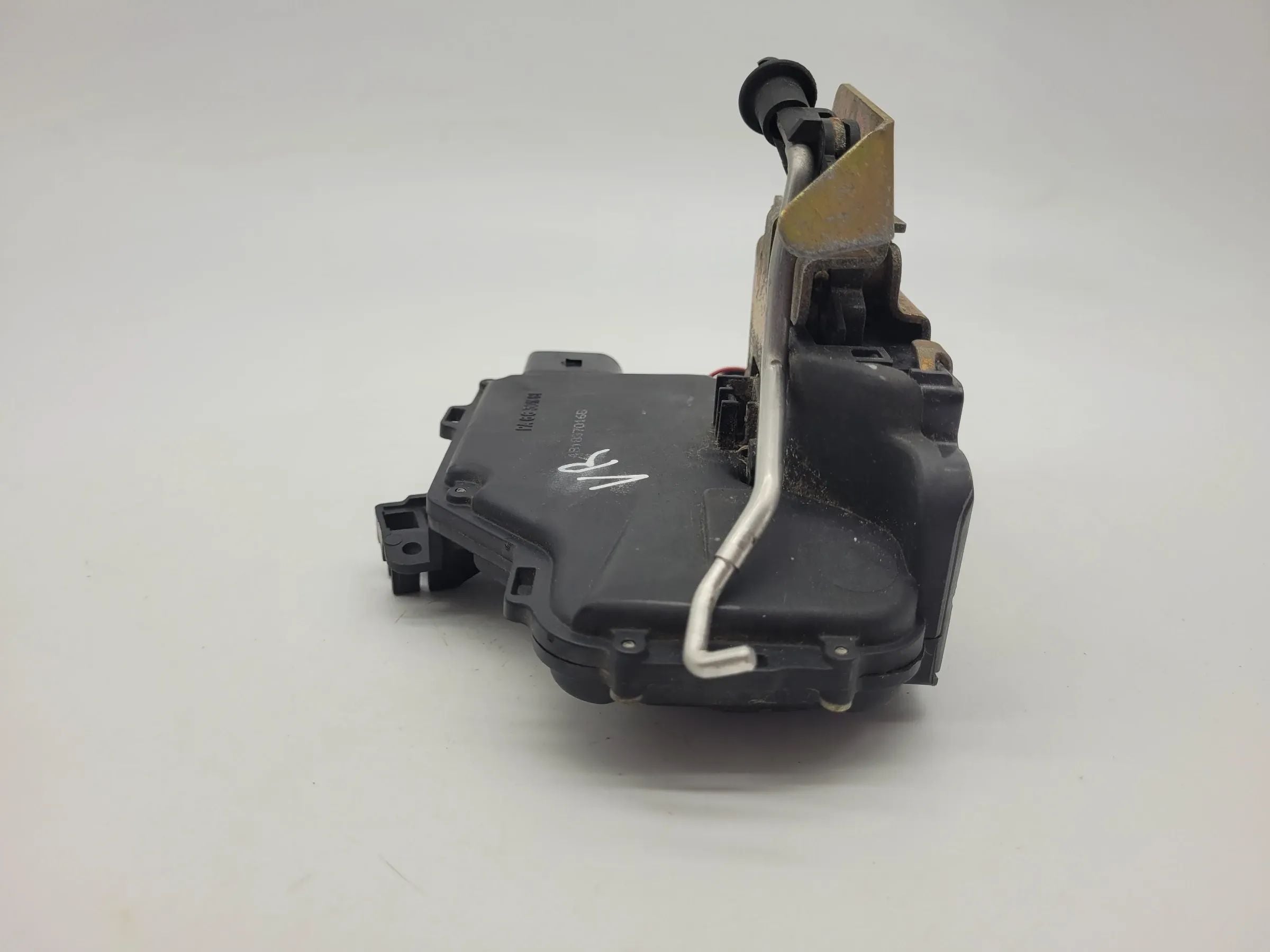 Original Audi A6 (4B2/4B4) Türschloß Stellmotor ZV Vorne Rechts 4B1837016B