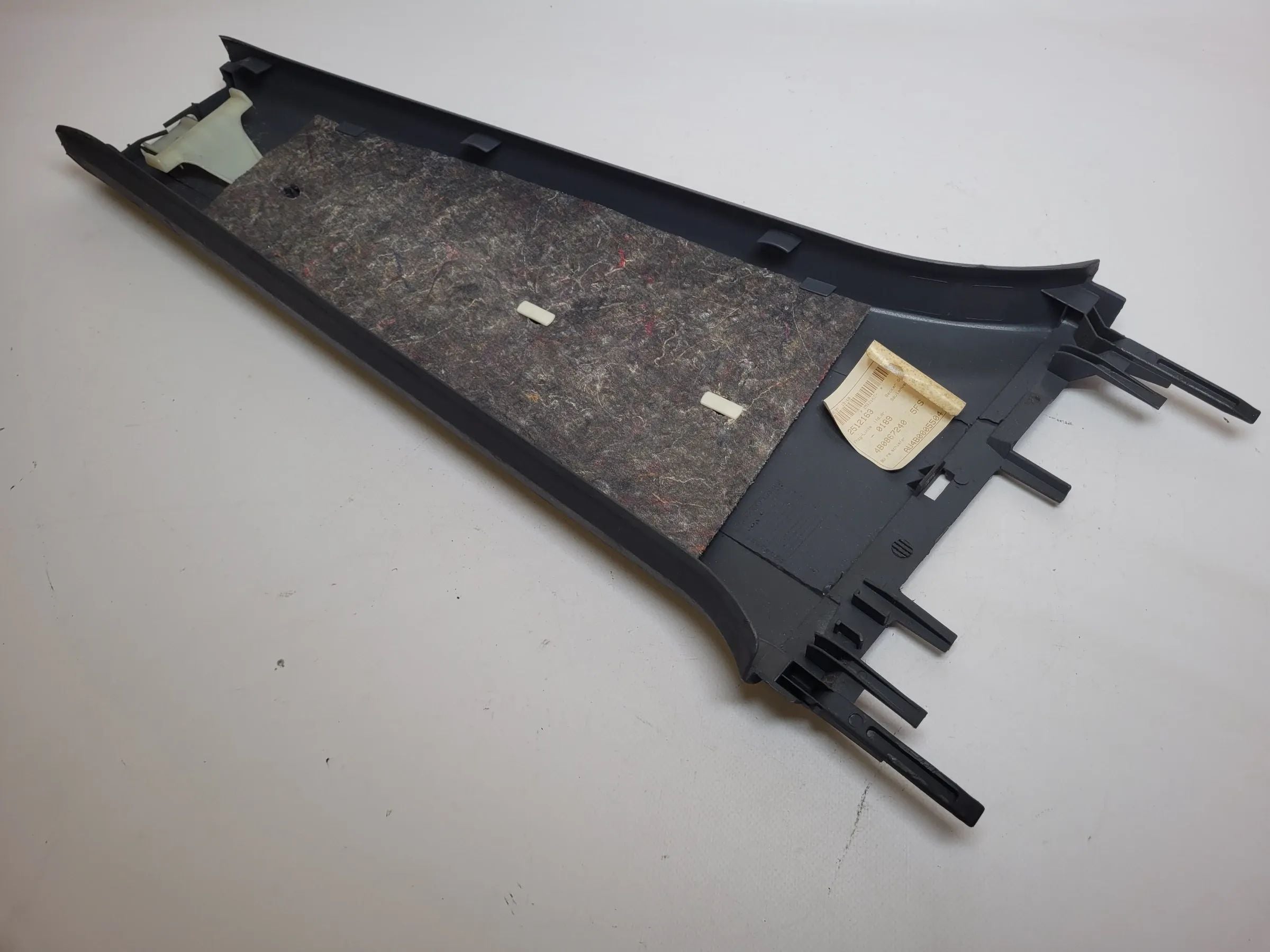 Original Audi A6 (4B2/4B4) Verkleidung B-Säule Rechts Unten 4B0867240