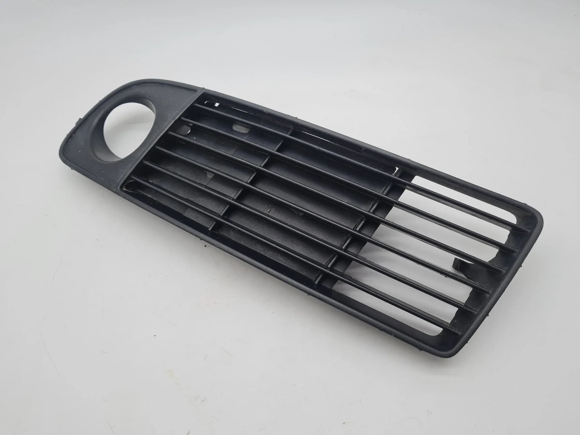 Original Audi A6 (4B2/4B4) Gitter Frontgitter Grill Links 4B0807681J