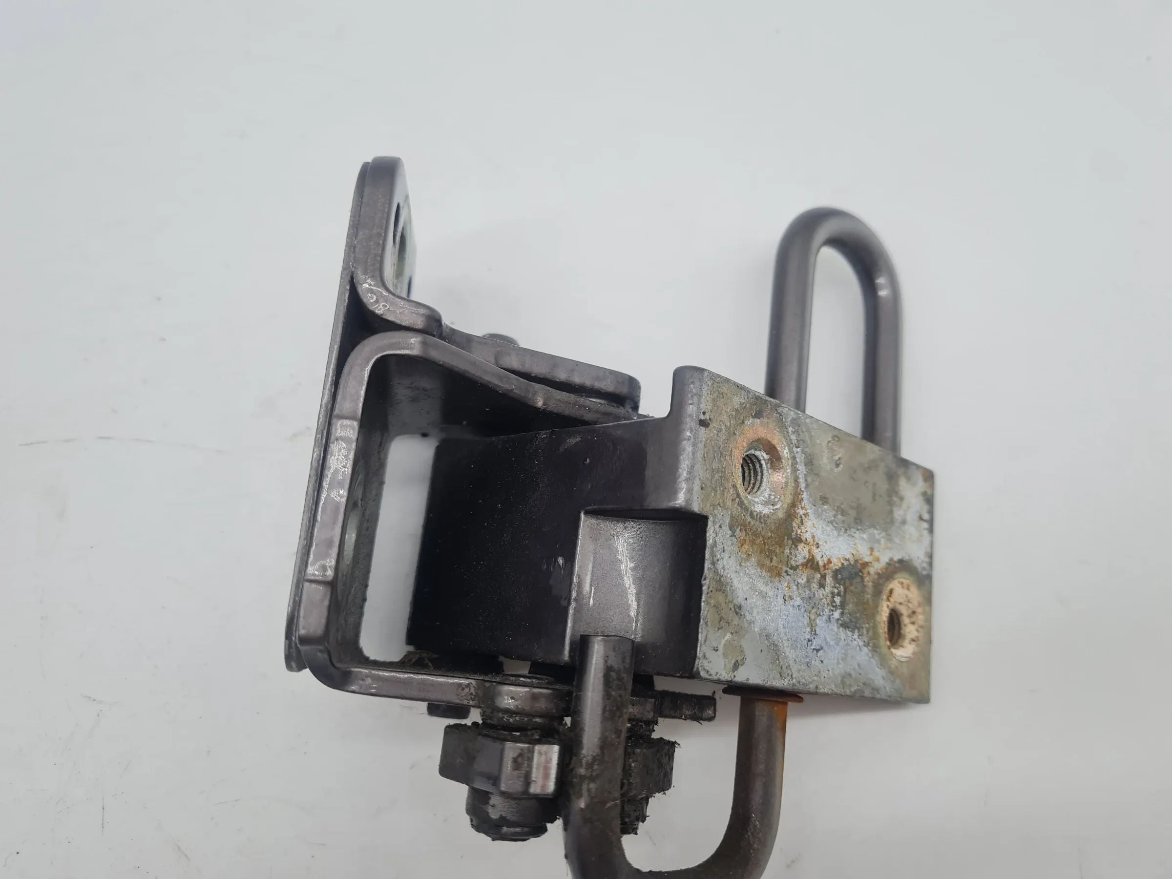 Original Audi A6 (4B2/4B4) Türscharnier Satz Set Hinten Links 4B0833411E