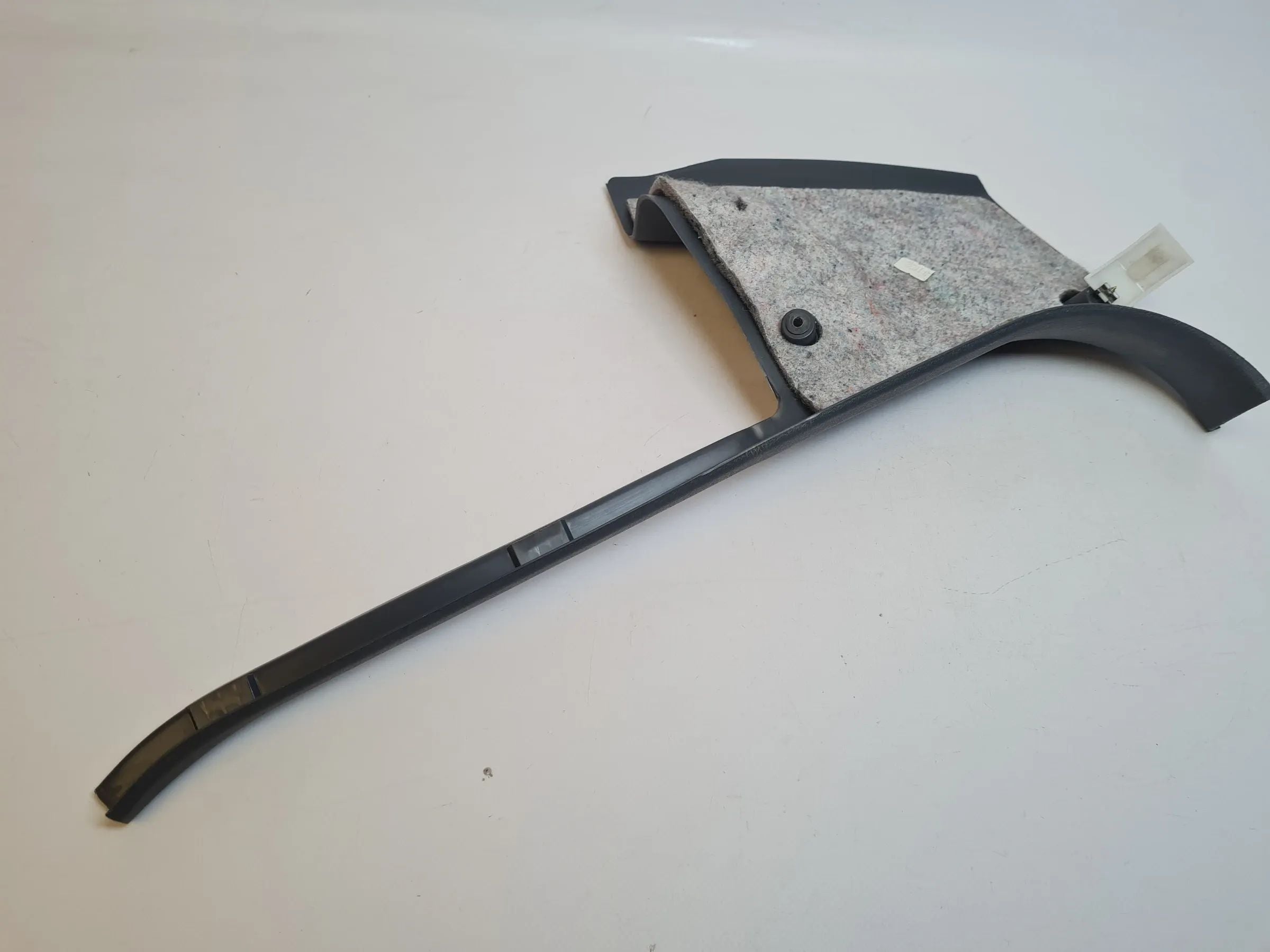 Original Audi A6 Verkleidung A Säule Fussraum Grau Vorne Rechts 4B1867272A