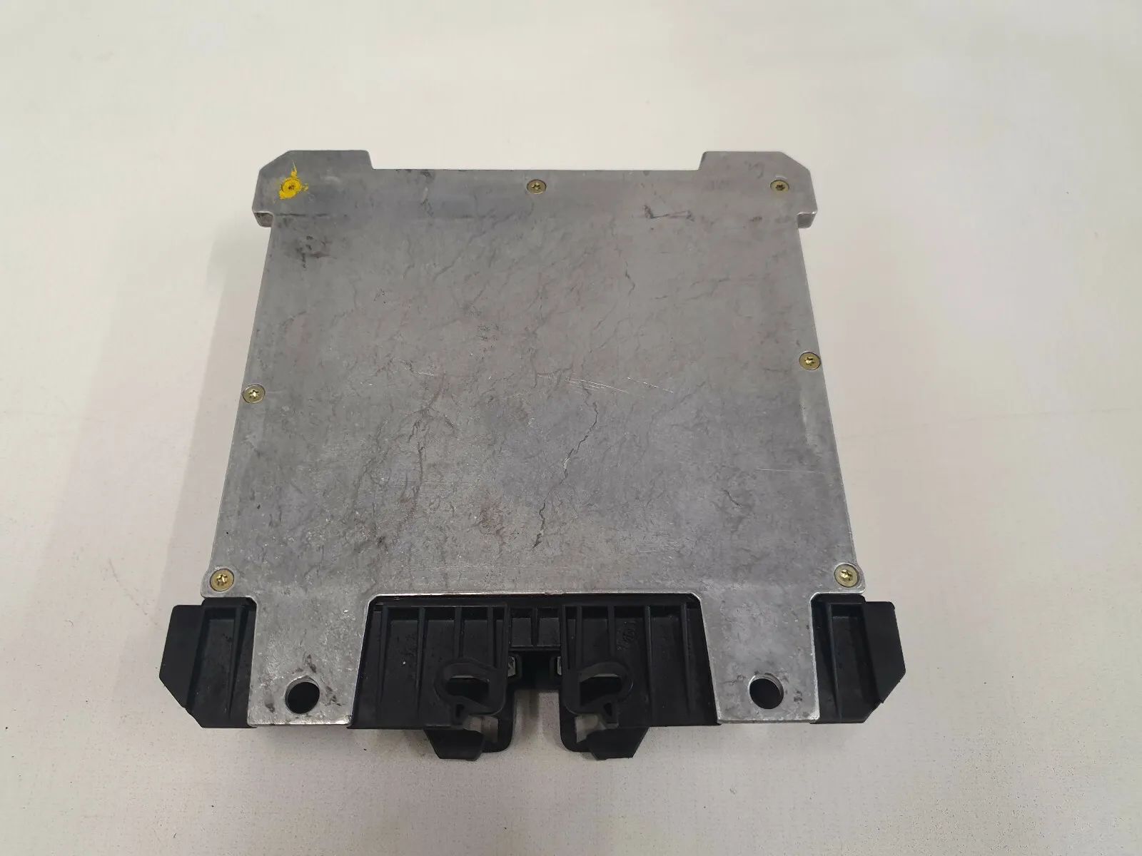 original engine control unit 2.0 L Mercedes-Benz W210 E200 0215459832 