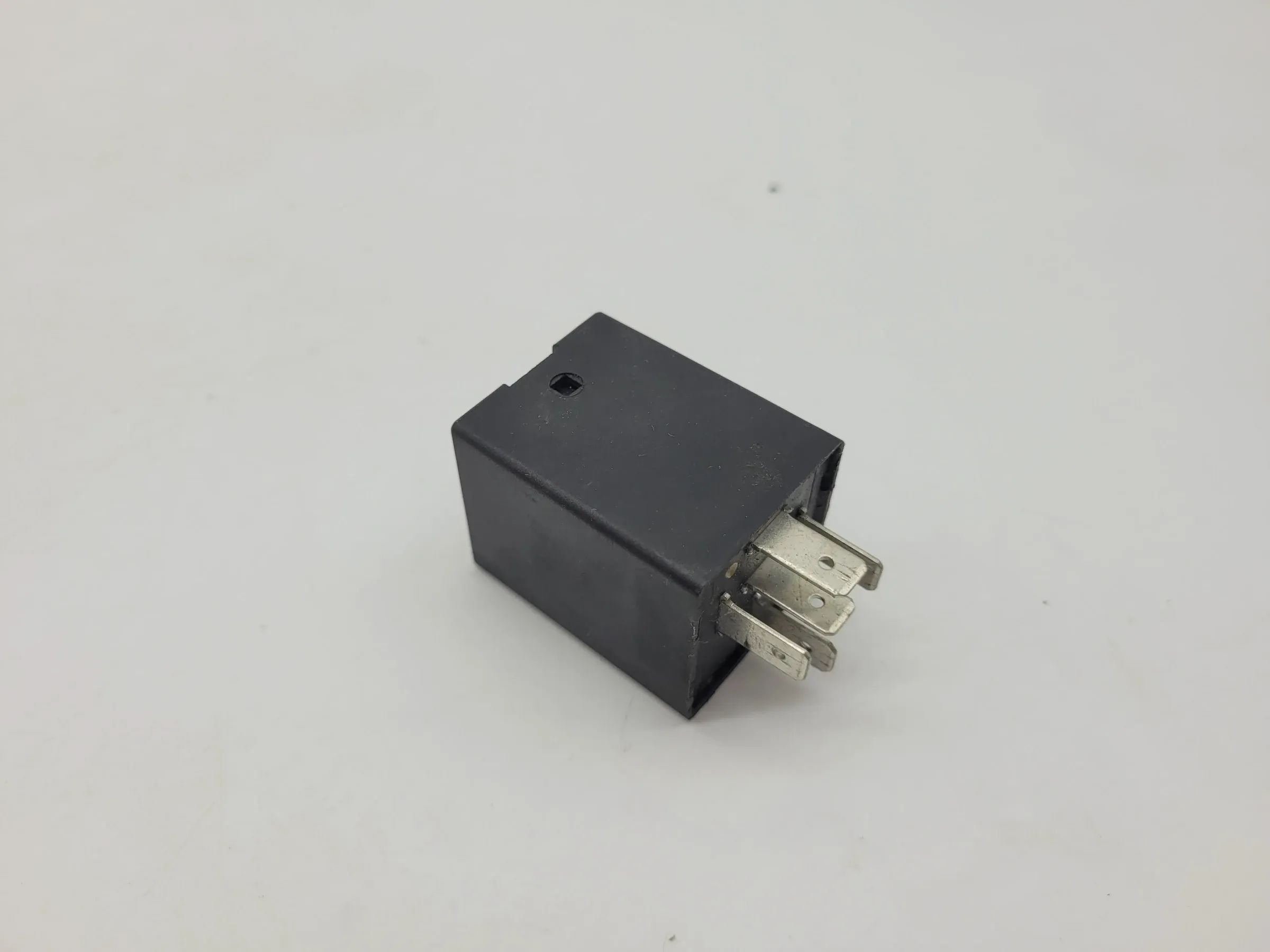 Original HELLA Blinkgeber LED gesteckt 5-polig,  4DN009492-10
