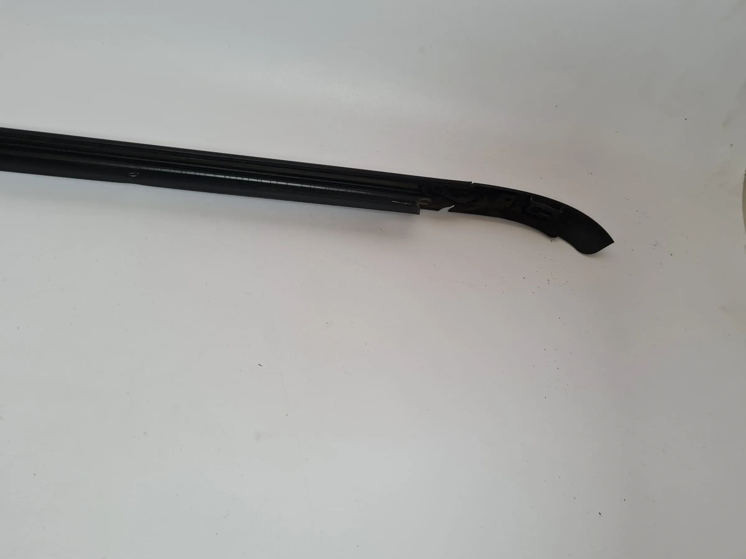 Mini One (R50/R53) Dach Leiste Dichtung Rechts Oben 51.13-7032354 (Original)