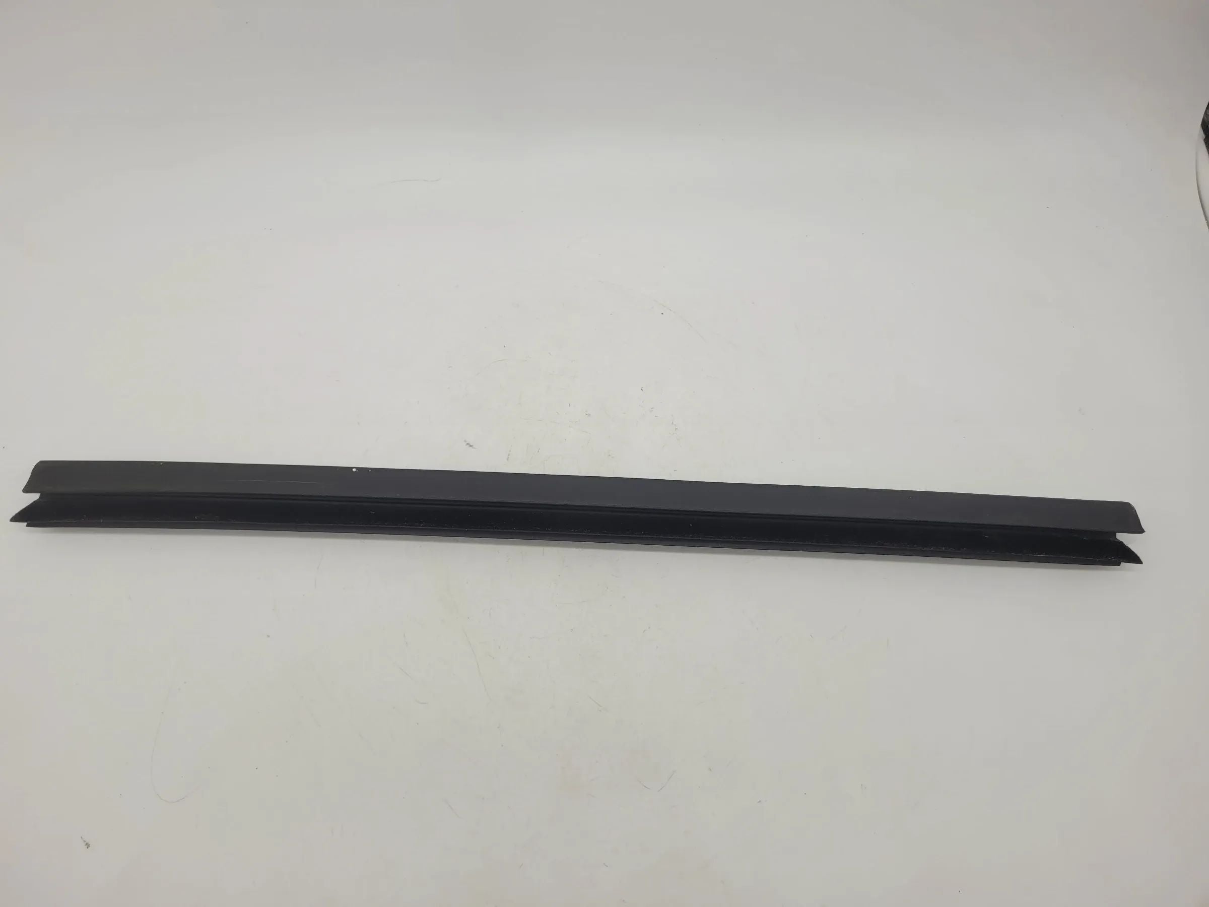 BMW 3er Touring E91 Schachtleiste Dichtung 1 Hinten Links Innen 16856 Original