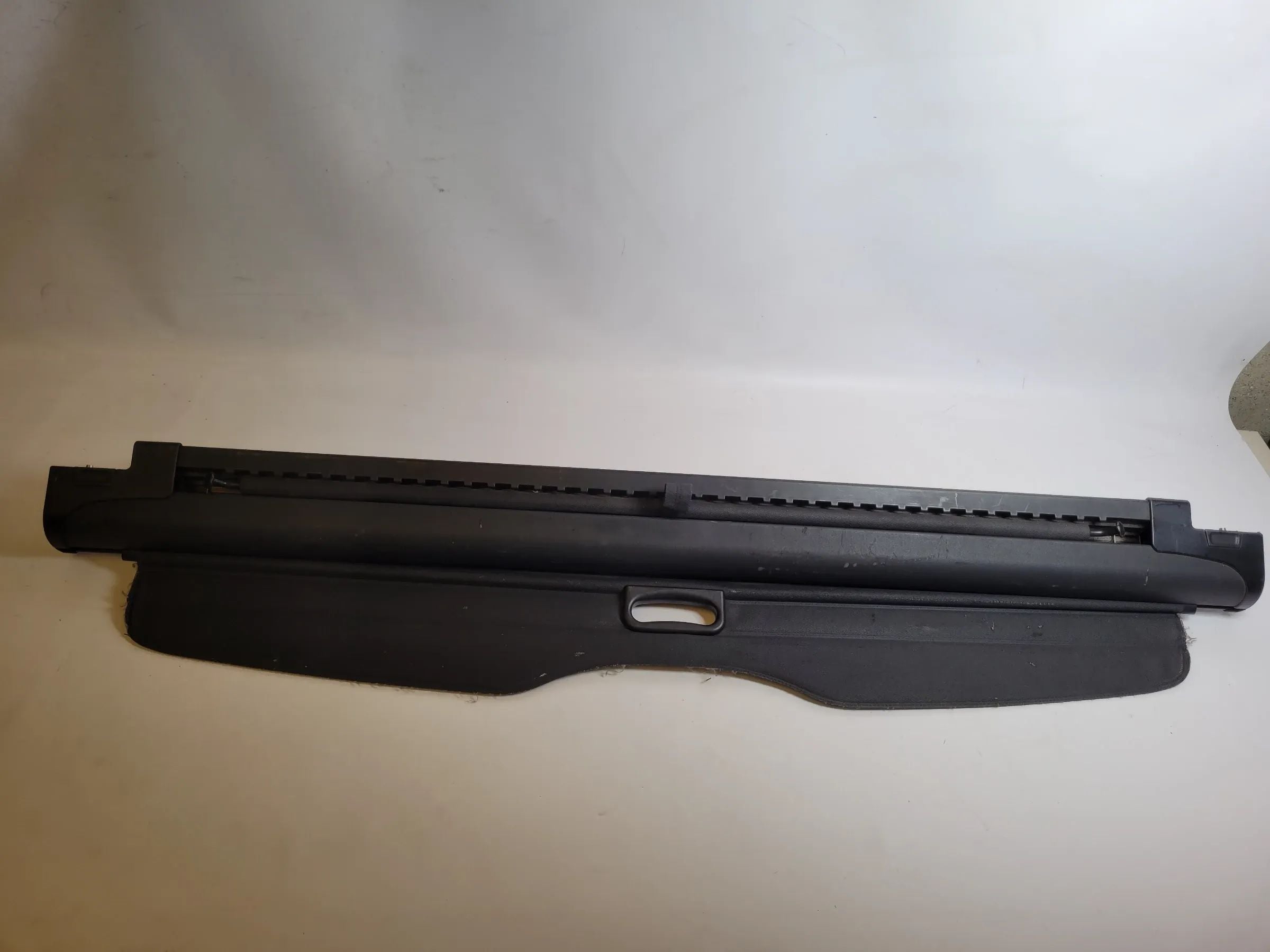 BMW 5er Touring E39 Laderaum Gepäckraum Abdeckung 8236357 Original