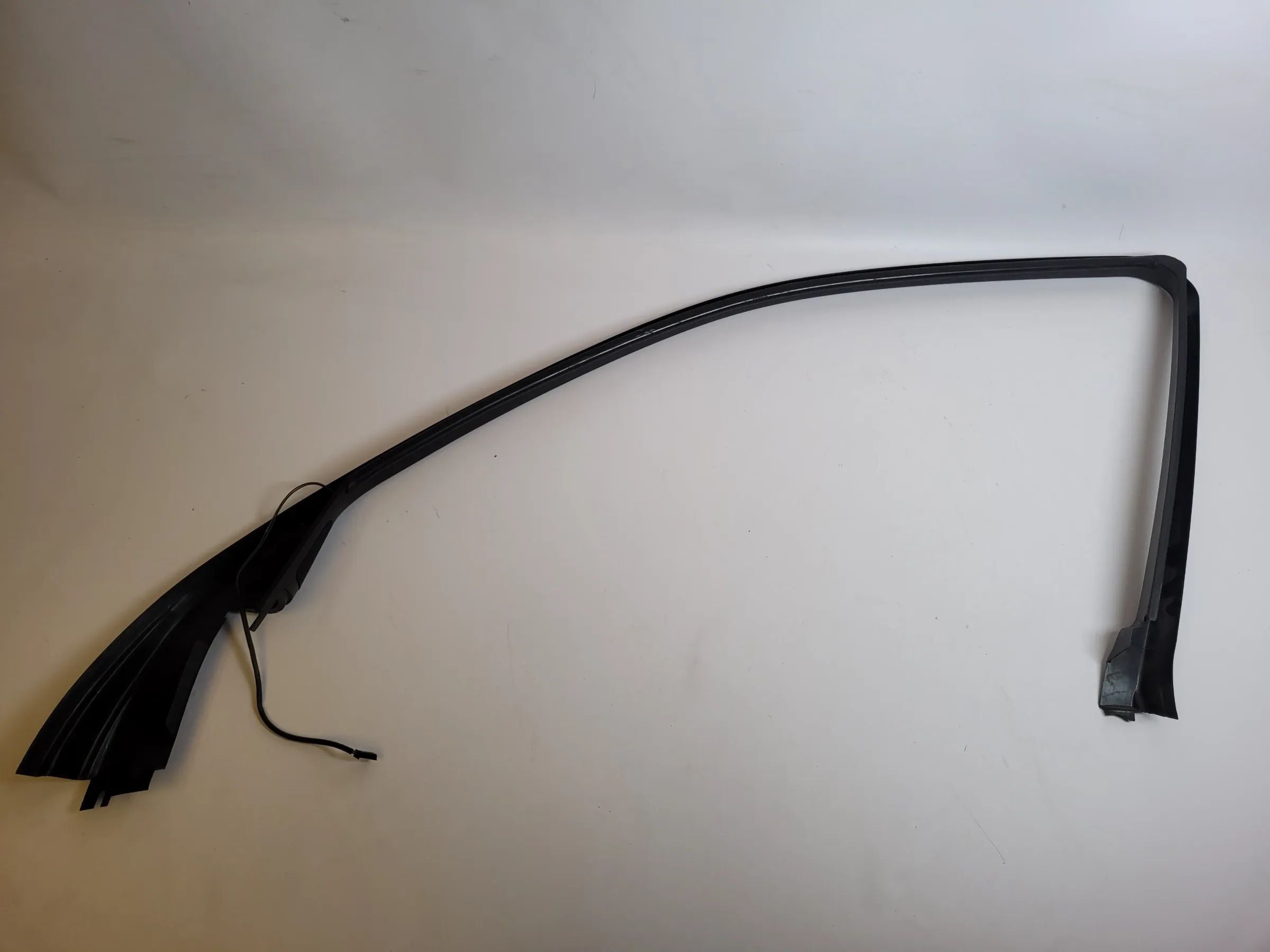 BMW 5er Touring E39 Blende Fensterrahmen Tür Links Vorne 8183731A Original