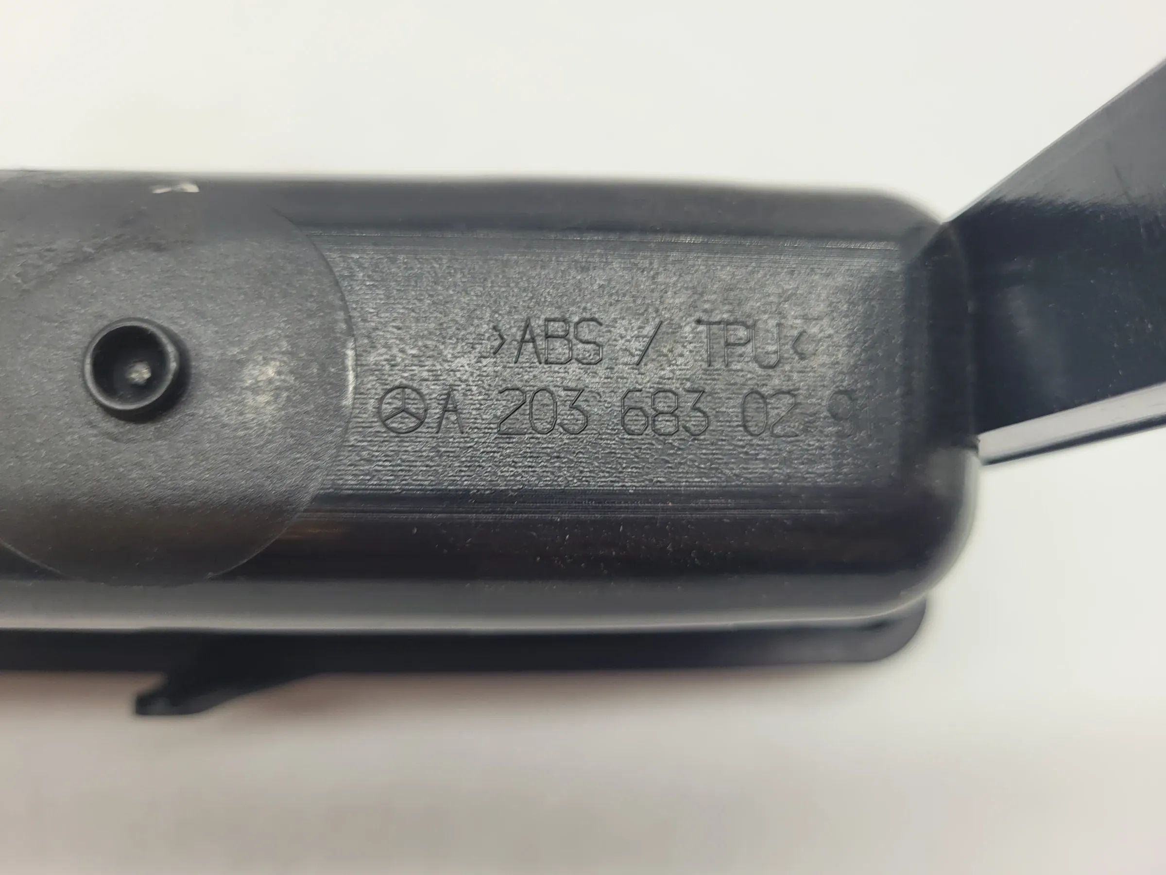 Mercedes C-Klasse CL203 Ablagefach Staufach A2036830291 (Original)