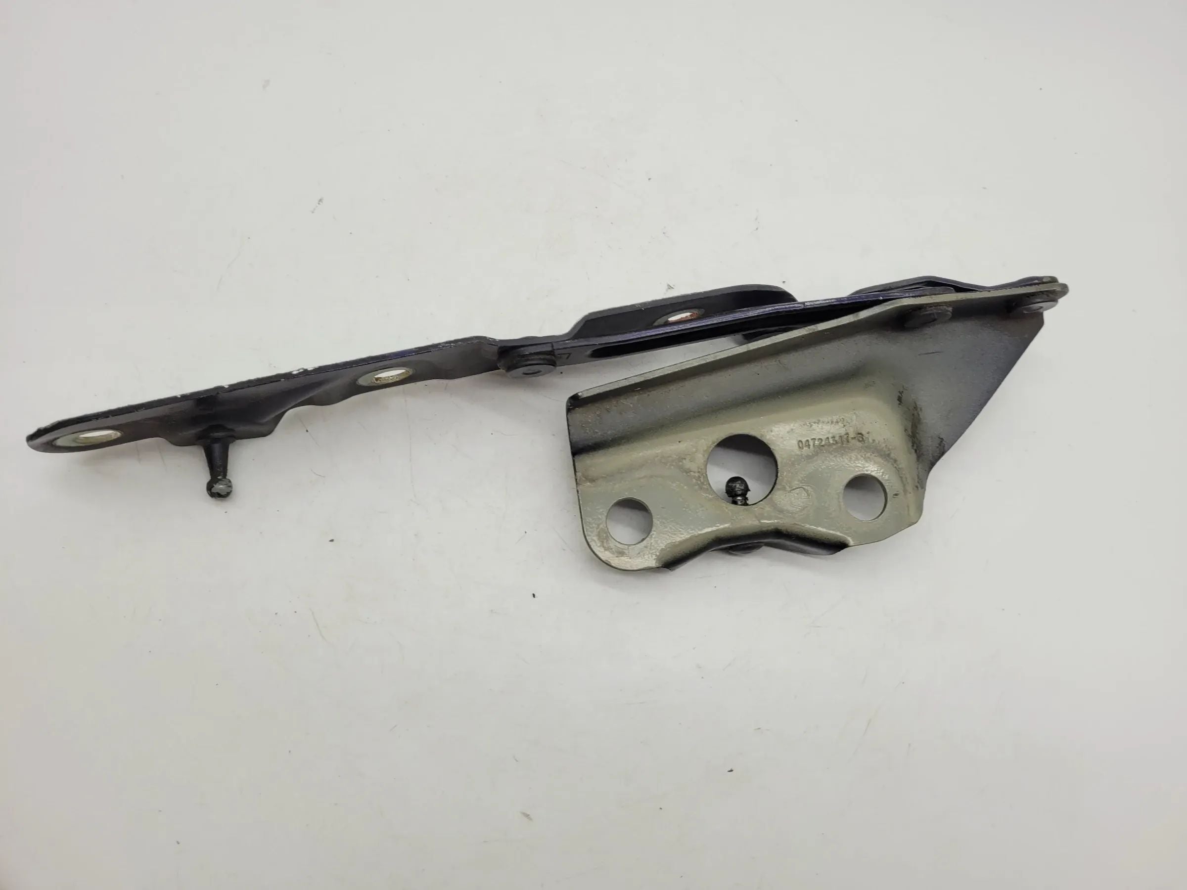 Chrysler Stratus Cabrio JA/JX Scharnier Heckklappe Links 04724317-B (Original)