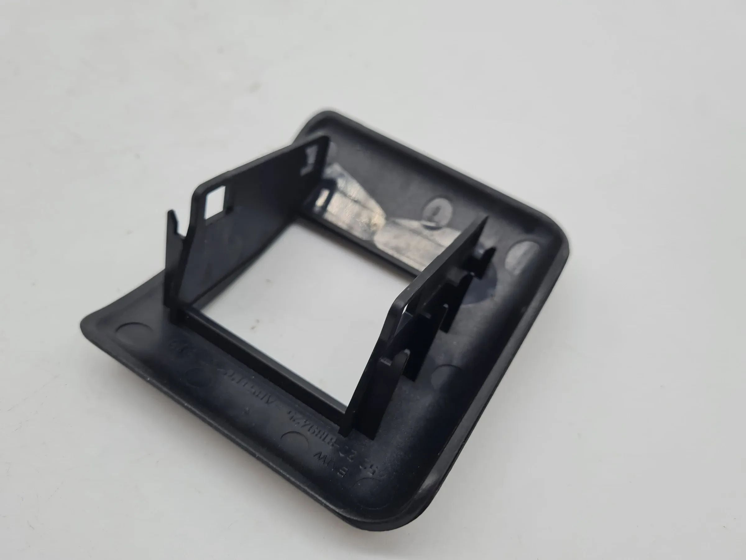 BMW 5er Touring E39 Verkleidung Abdeckung 52.20-8189425 Original