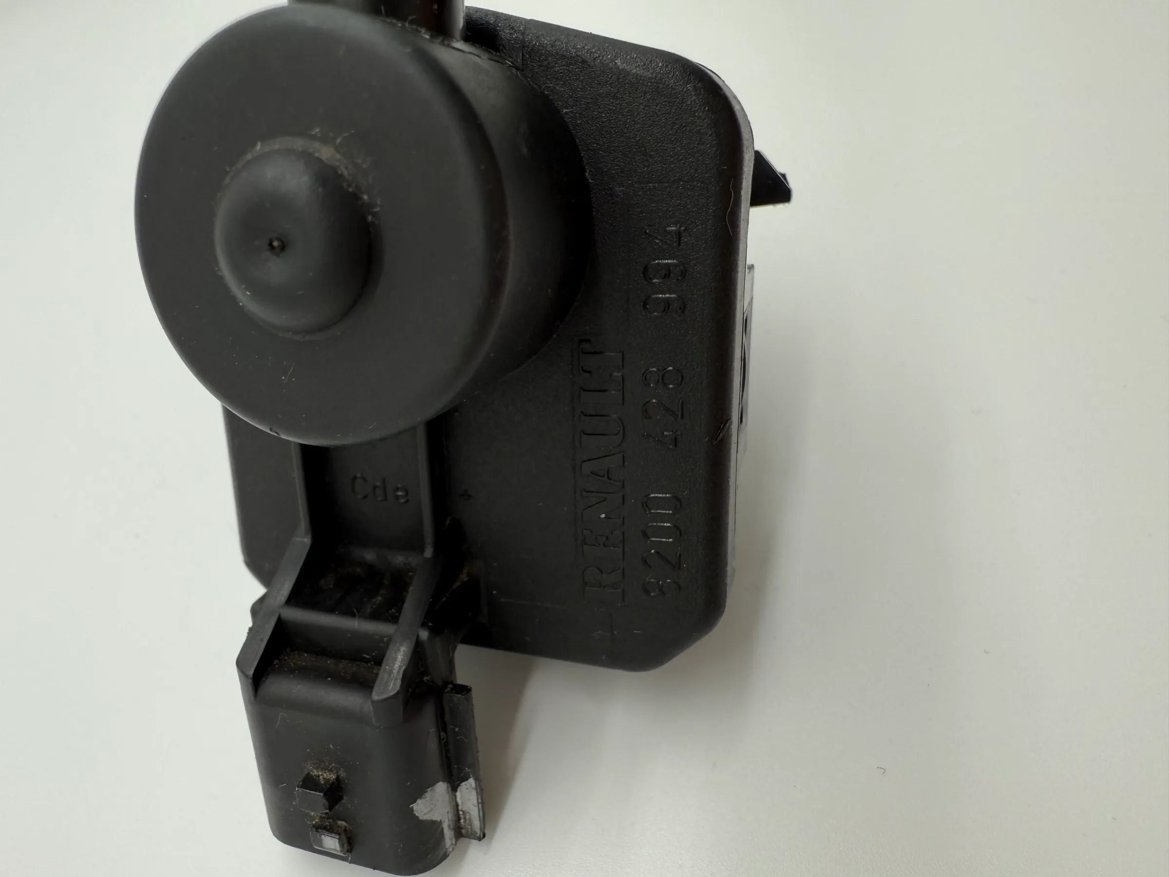 Оригинальная электрическая регулировка дальности фар для Рено Эспейс 8200428994