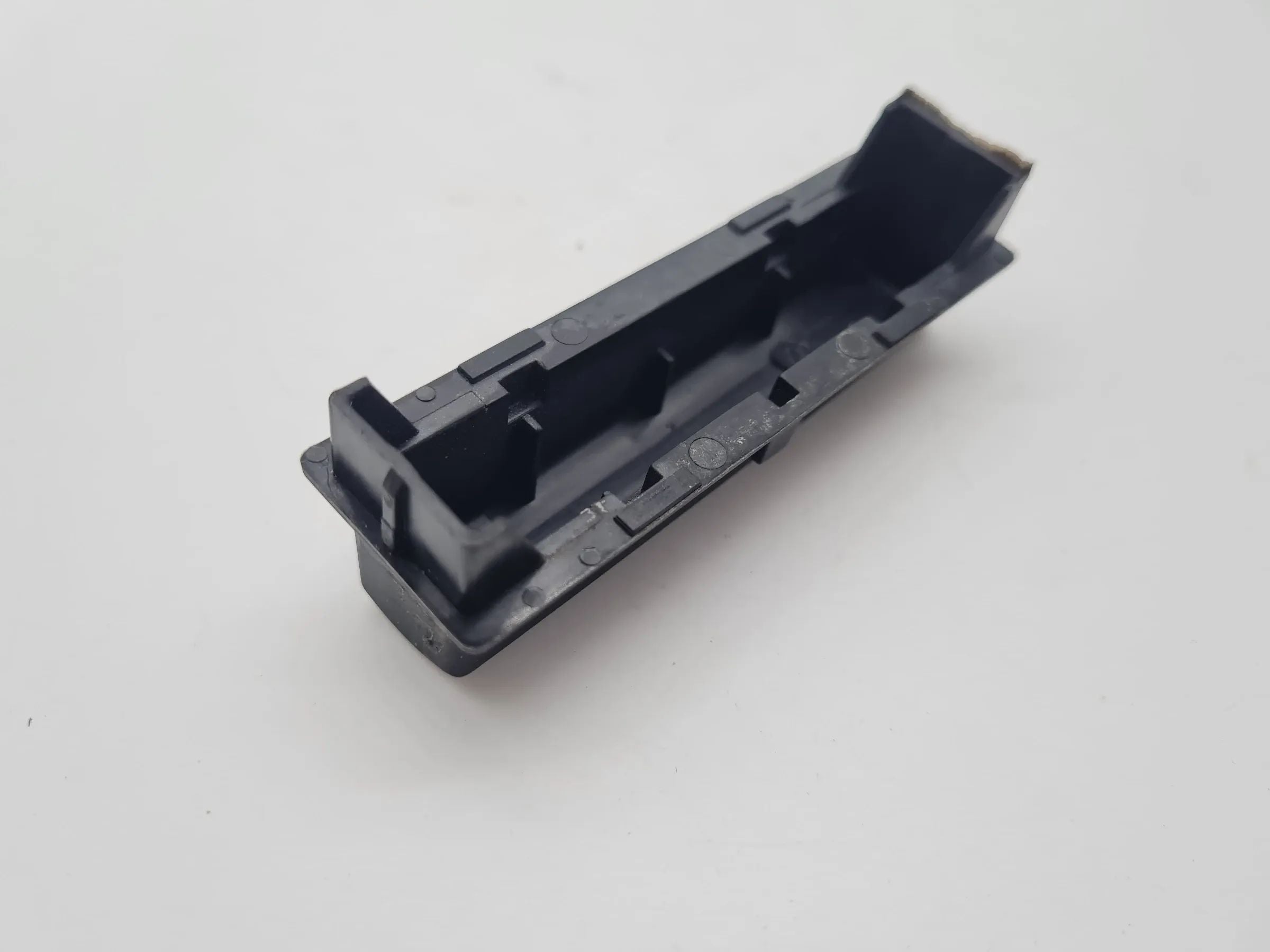 Original Seat Ibiza (6L1/6L2) Belnde Stopfen Deckel 6L1857370
