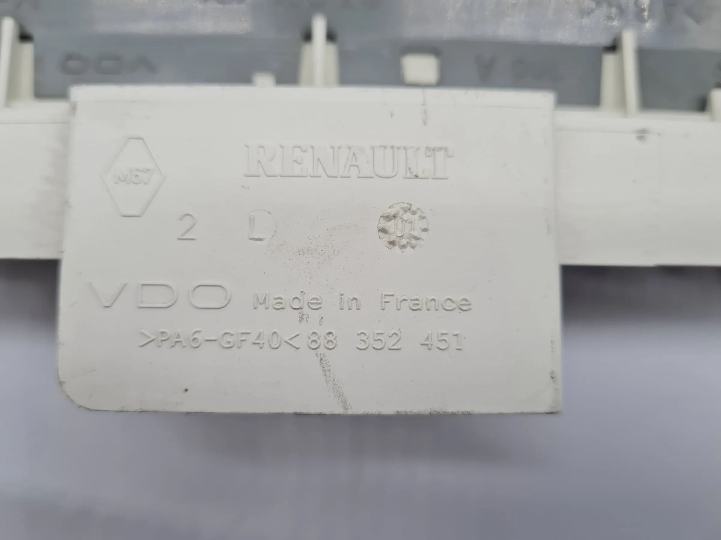 Original Renault Twingo I 1 (C06) Bordcomputer Display Kombiinstrument 87001431