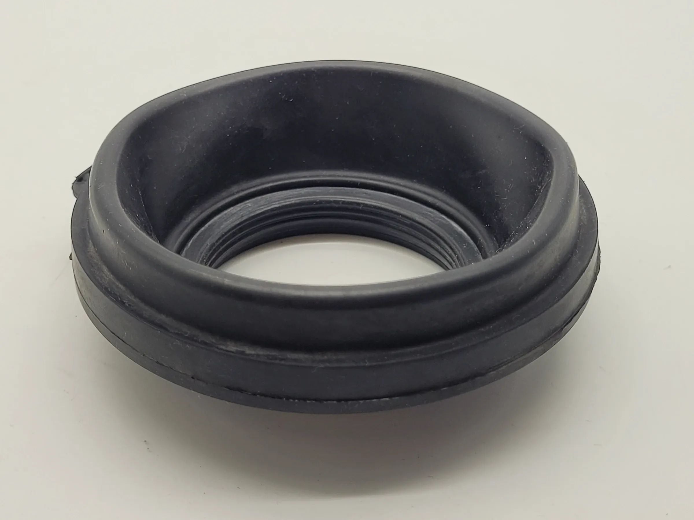 Original BMW 3er (E46) Scheinwerfer Kappe Gummi L/R 1300591242