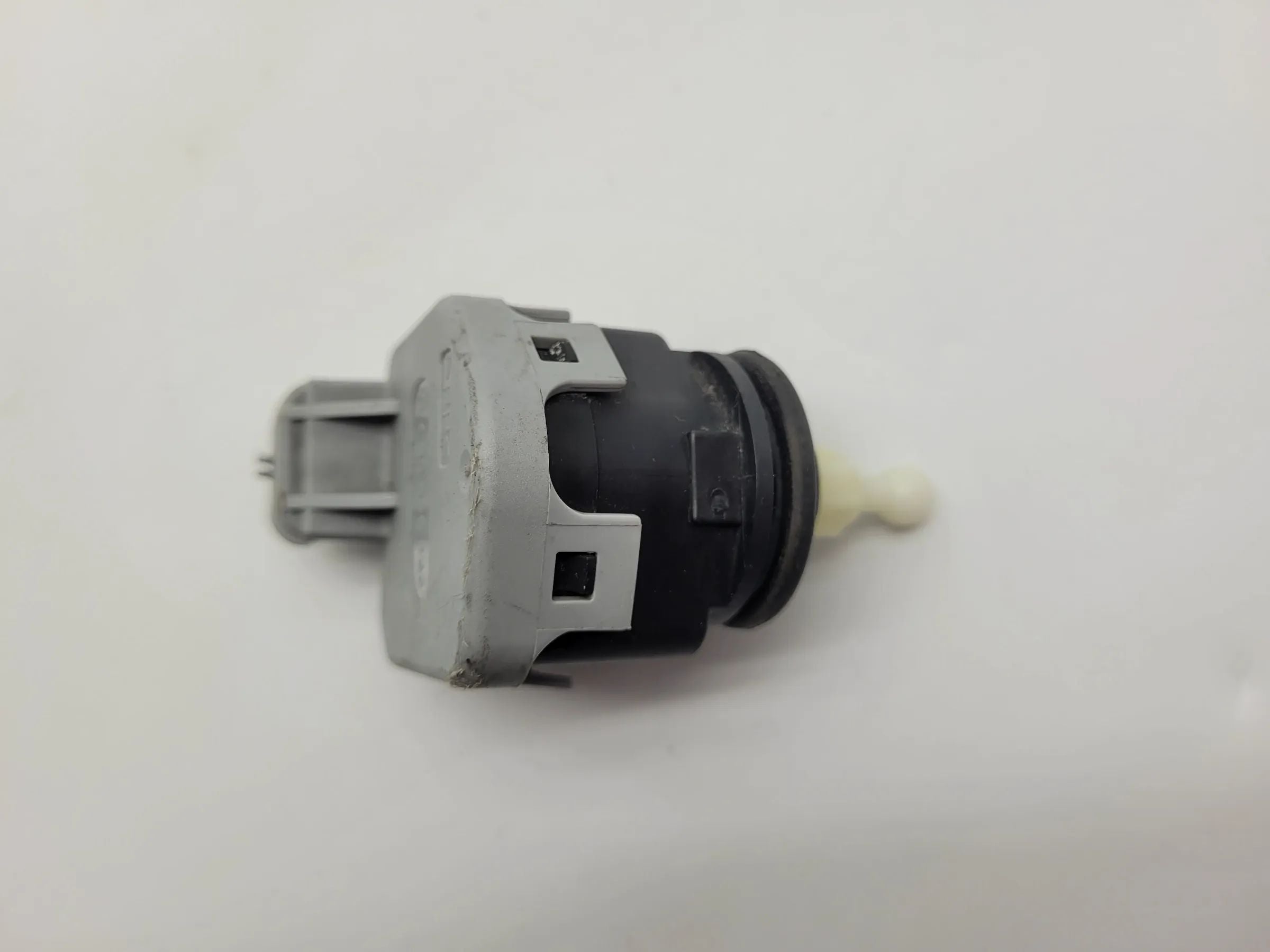 Original Opel Astra G (T98) Scheinwerfer Stellmotor LWR L/R 90590665