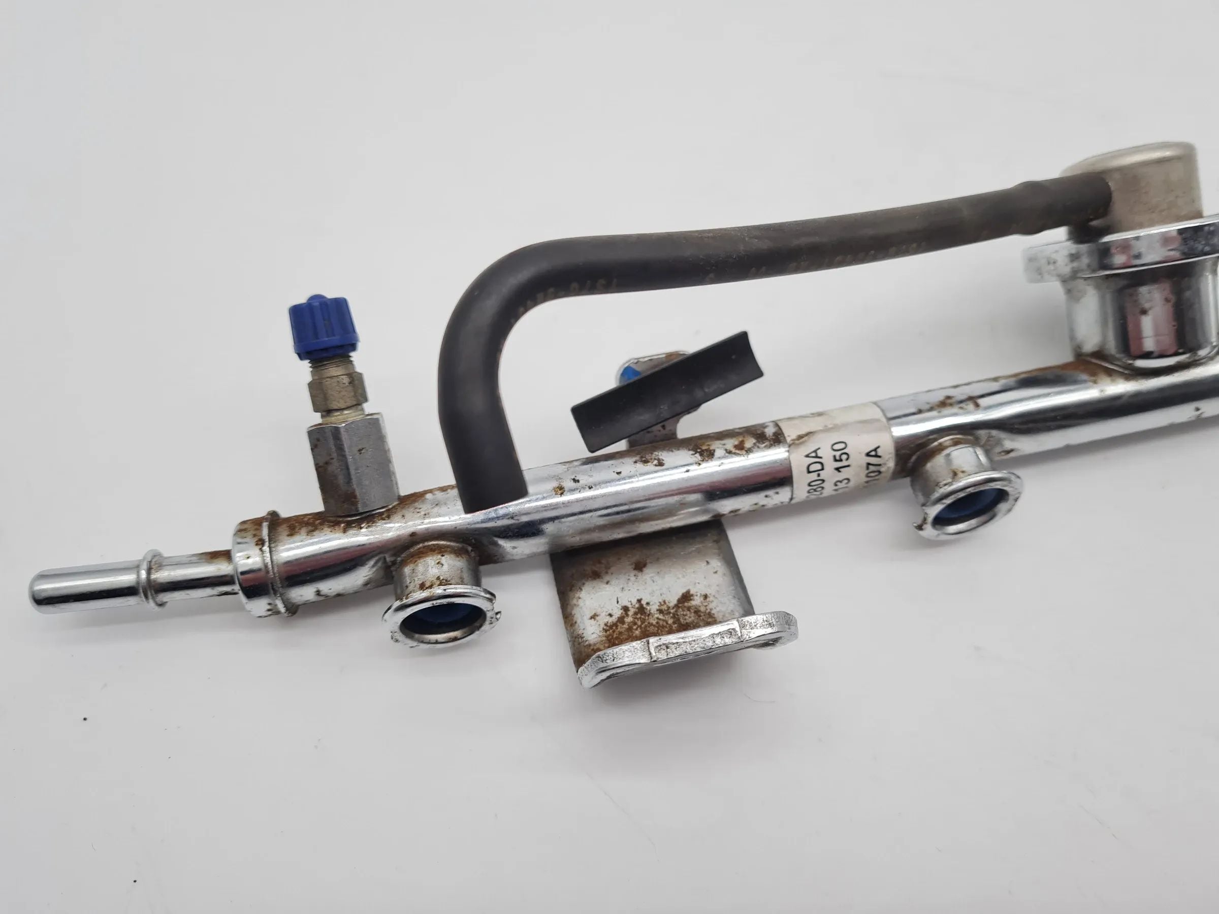 Original Ford Mondeo III 3 (BWY/B5Y/B4Y) Einspritzleiste 1S7G9D280DA