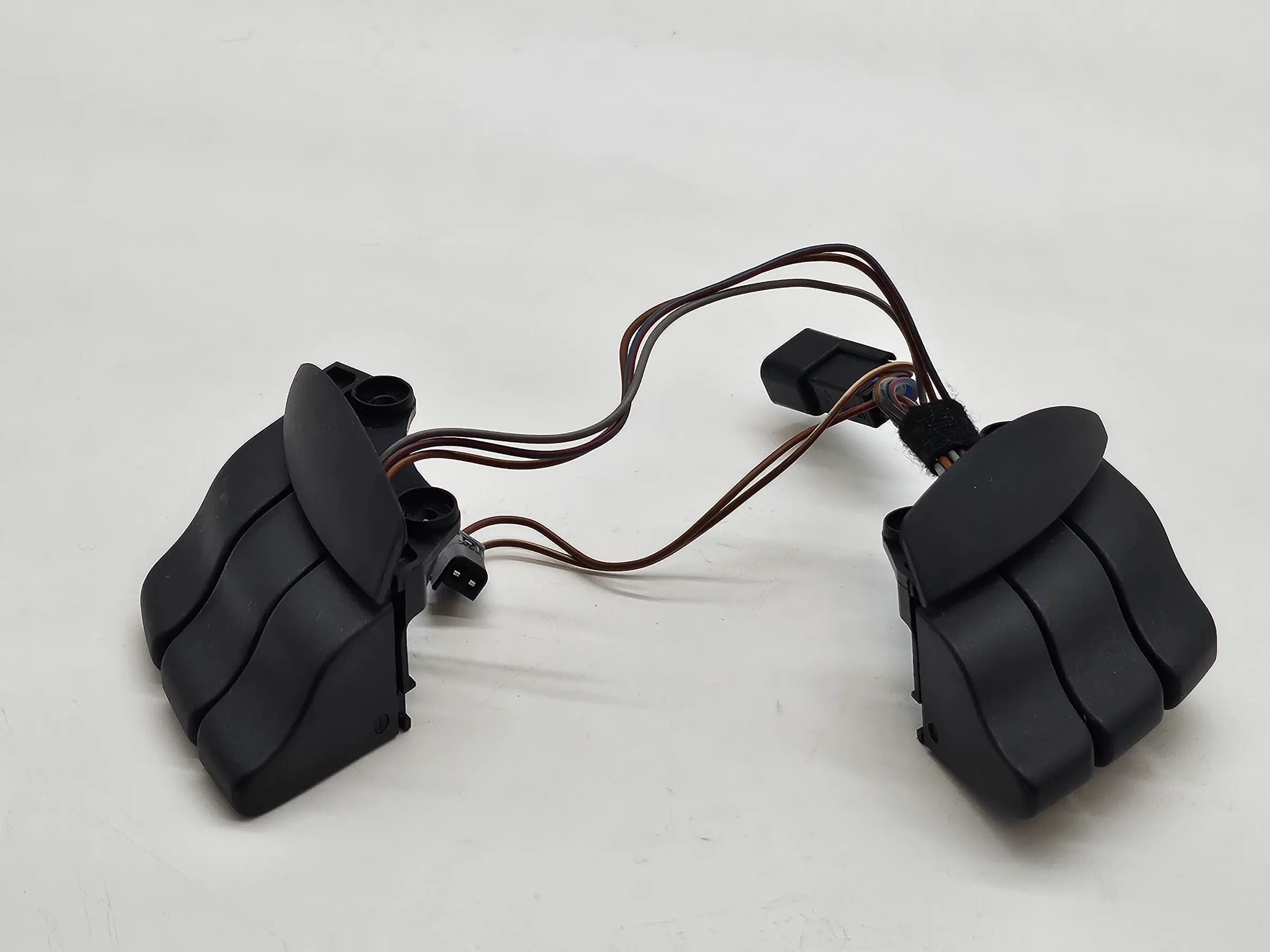 Original Opel Tigra B Meriva A Lenkradtasten Tasten Multifunktionstasten 0918541