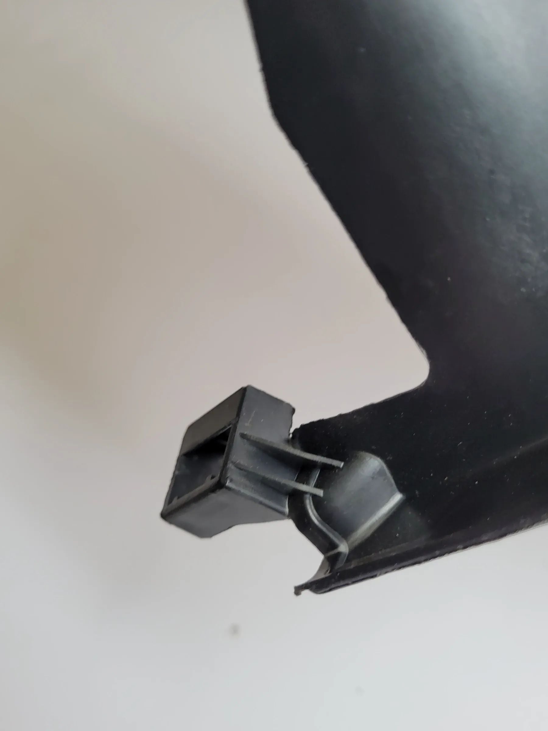 Original Audi A4 Avant (8E) Einstiegsleiste Rechts 8E0867272