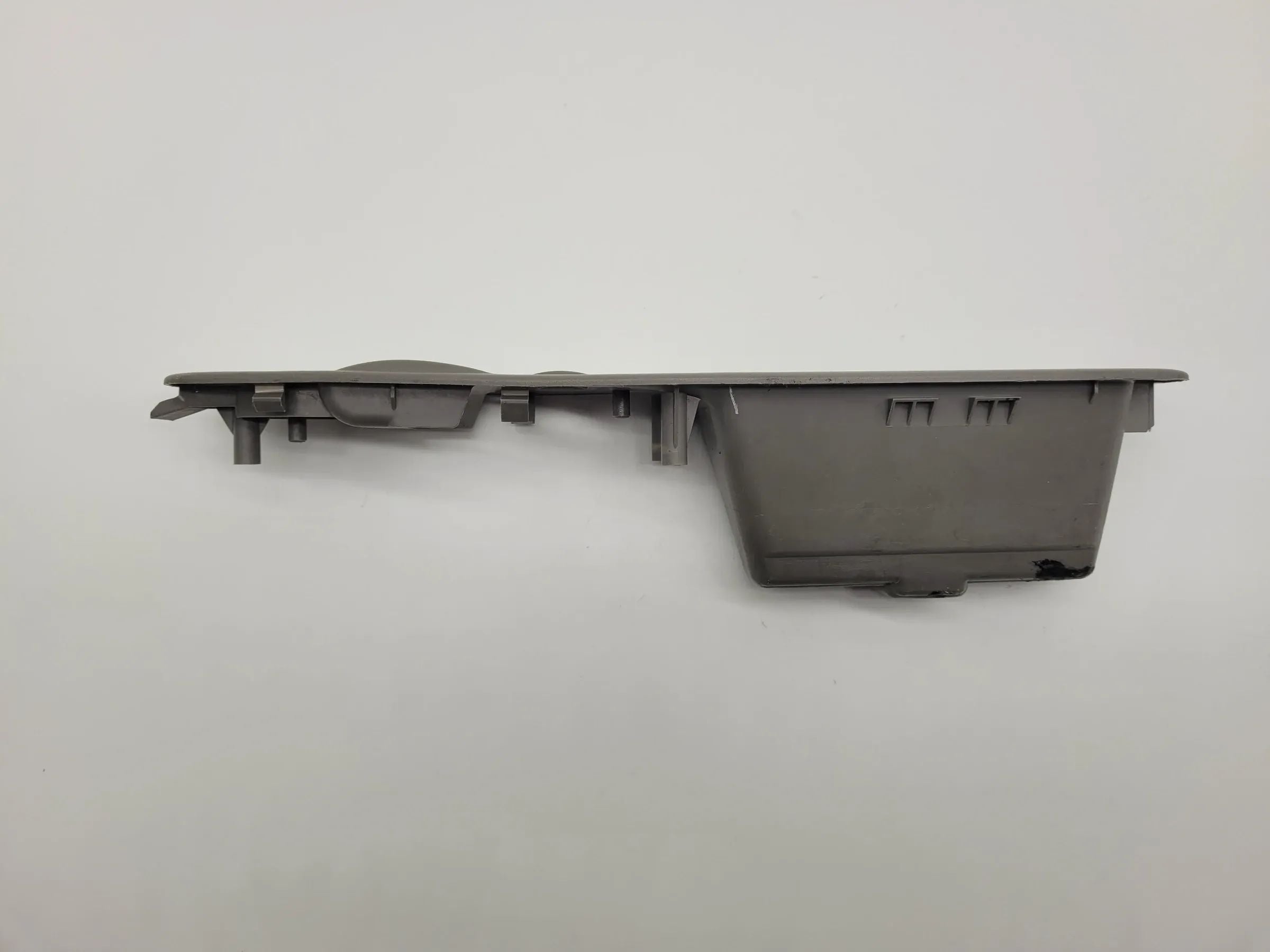 Original Mazda Demio (DW) Türgriffe Vorne Links DC40-684L6
