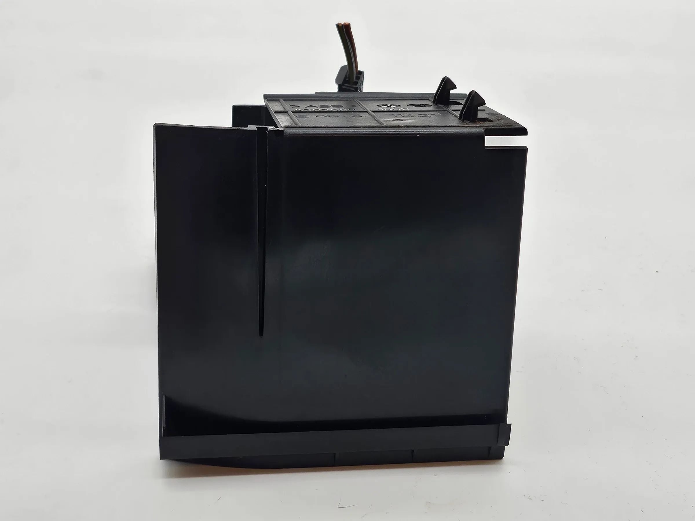 Original Mercedes CL 203 Abdeckung Mittelarmlehne Steckdose  A 2036801650