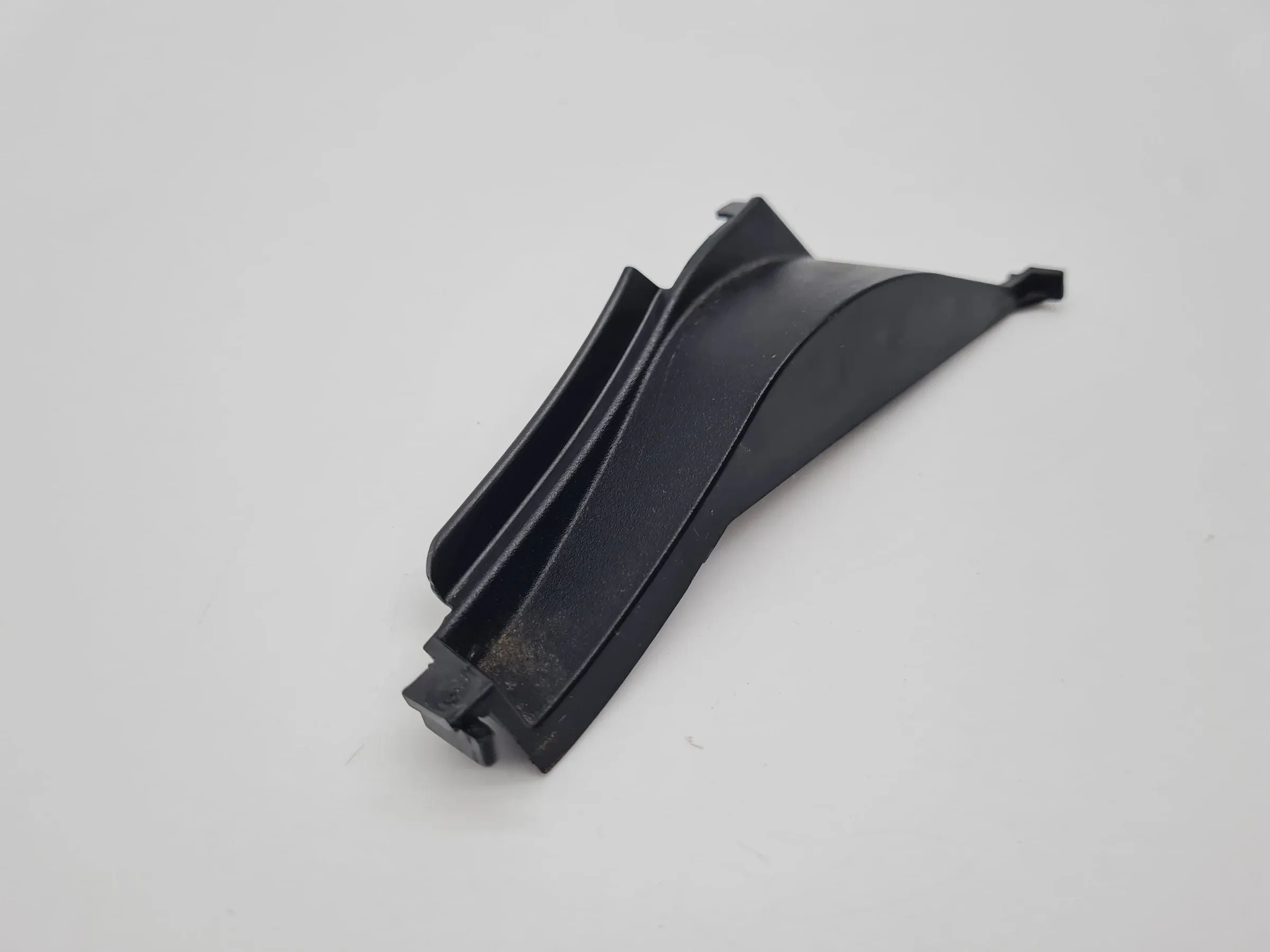 Original Mercedes-Benz C-Klasse Mittelkonsole Abdeckung Blende Links A2036830508