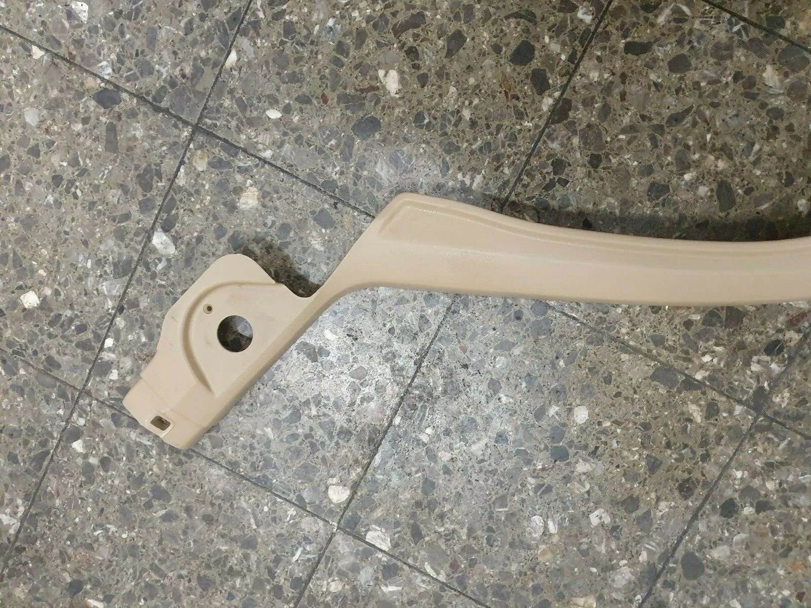 original Jeep Cherokee XJ cover, trim 8955001049 left beige 