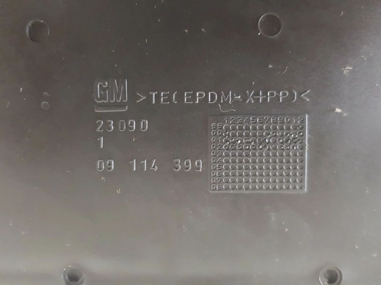 Original Opel Corsa C Tapete de Borracha para Compartimento 09114399