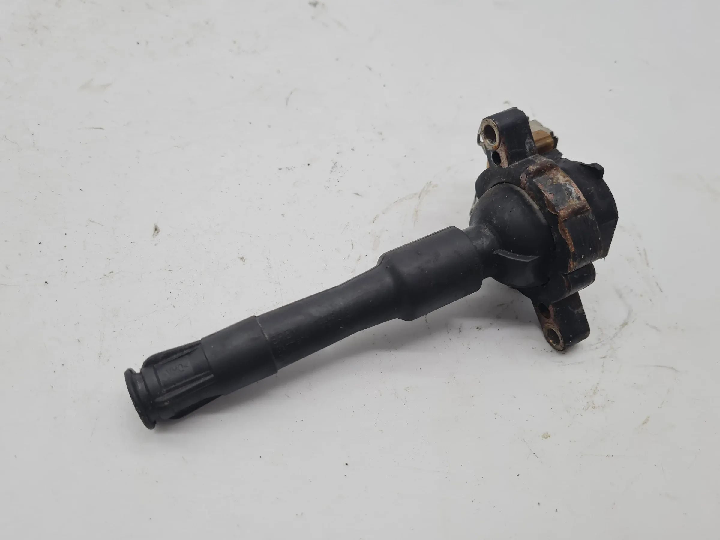 Original BMW 3 Series (E46) Ignition Coil 1748017