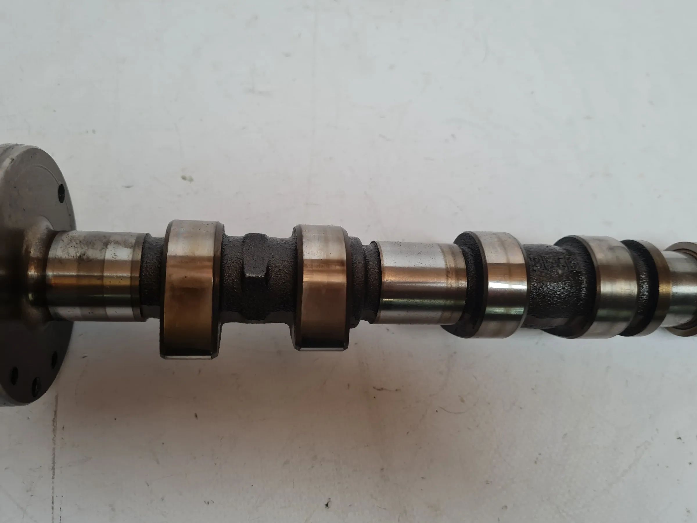 ต้นฉบับ Mercedes C-Klasse CL203 เพลาลูกเบี้ยวไอดี M111.955 R1111701