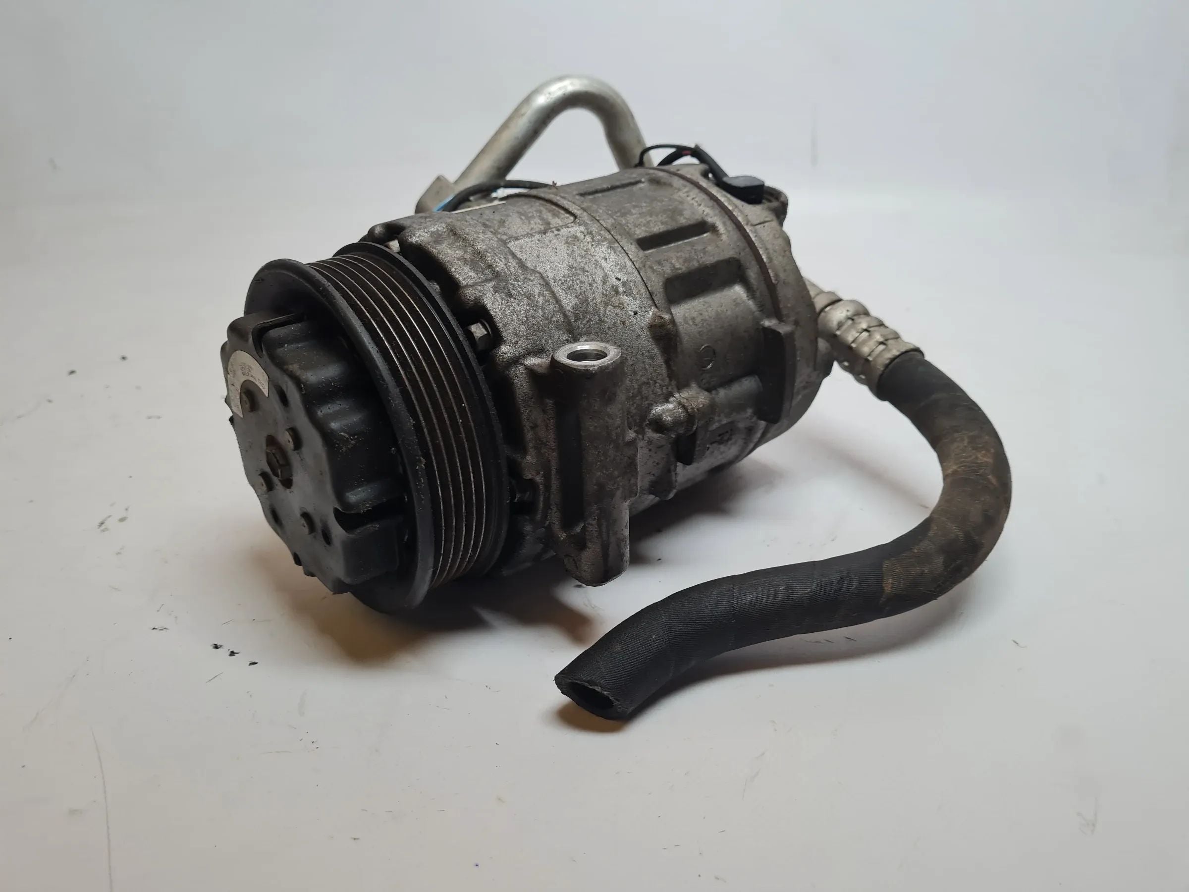 เครื่องอัดอากาศแอร์แท้สำหรับ Mercedes C-Klasse CL203 M111.955 A0002306511