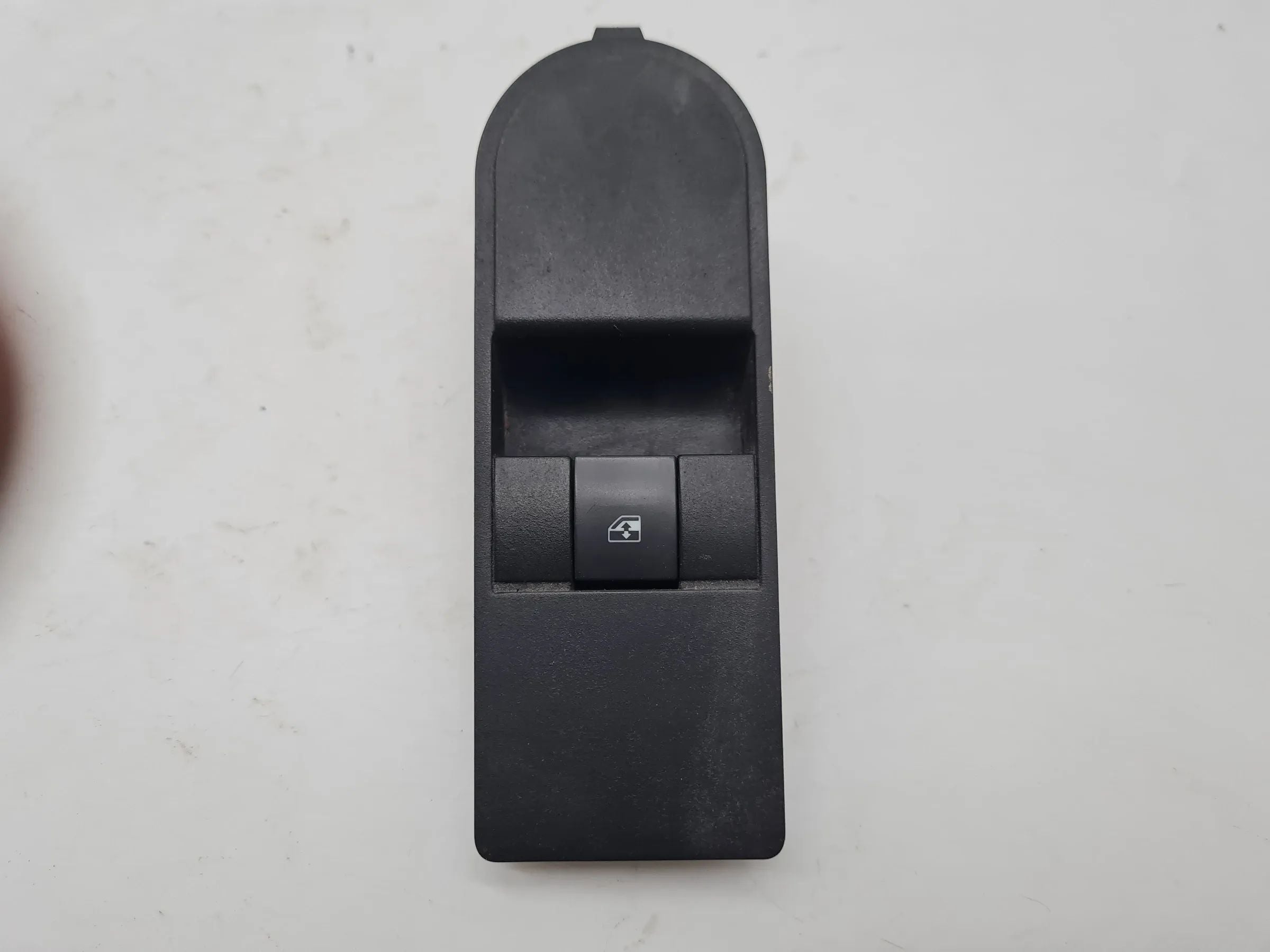 Opel Astra H (A04) Fensterheber Schalter Rechts Vorne 13183675 93162638
