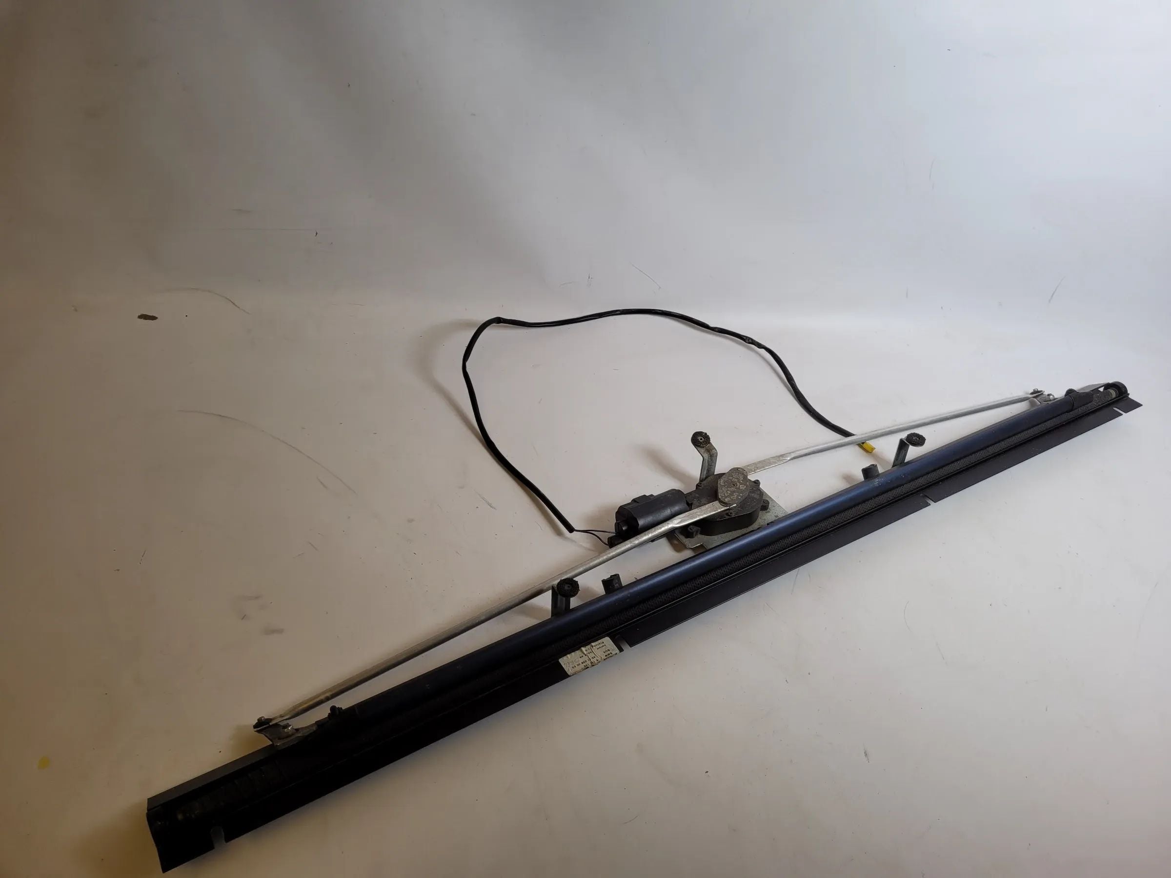 BMW 5er Touring E39 Sonnenschutzrollo Elektrisch 51.46-8176169 Original