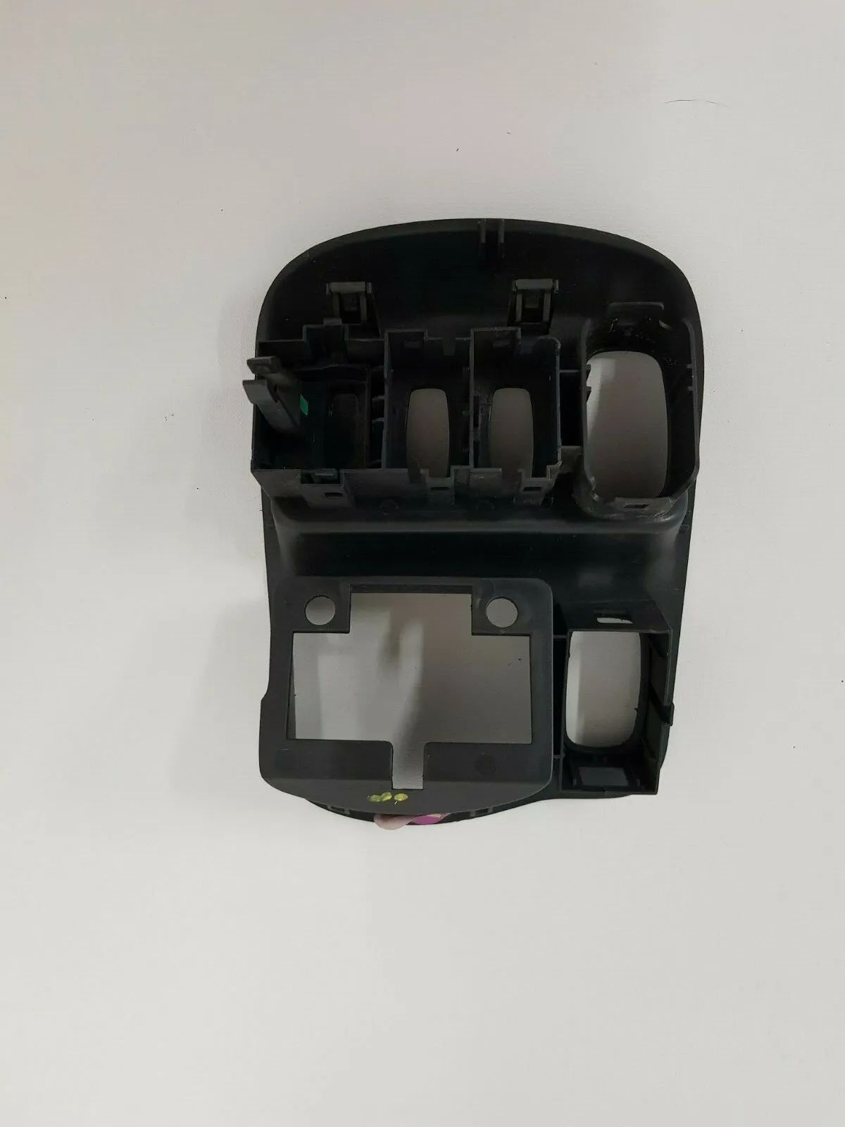 Cache habillage interrupteur tableau de bord 8200110729 Renault Espace 2.2 DCI