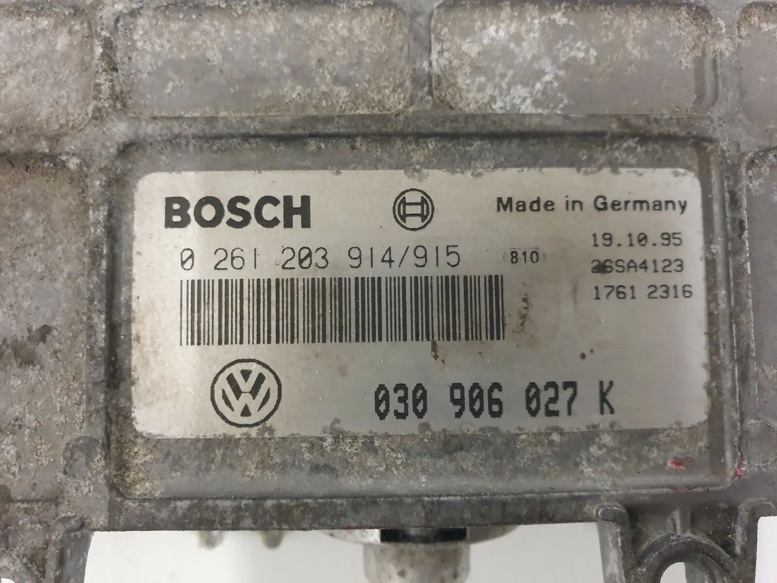 Boîtier de commande moteur 030906027K Bosch 0261203914 VW Polo 6N Année 1996 K4